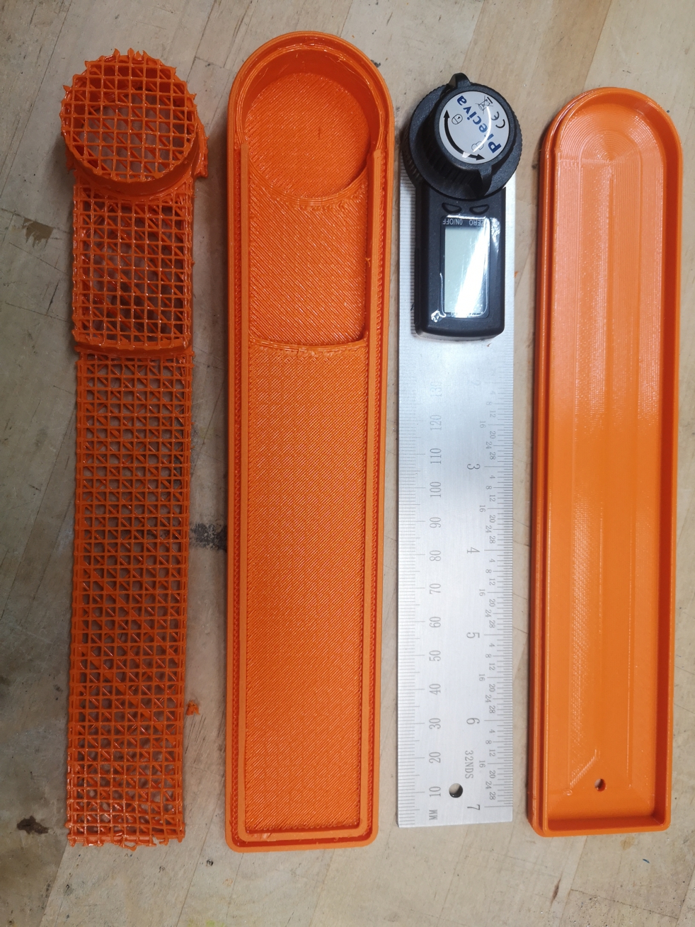 box for digital protractor / digital Winkelmesser Aufbewahrung
