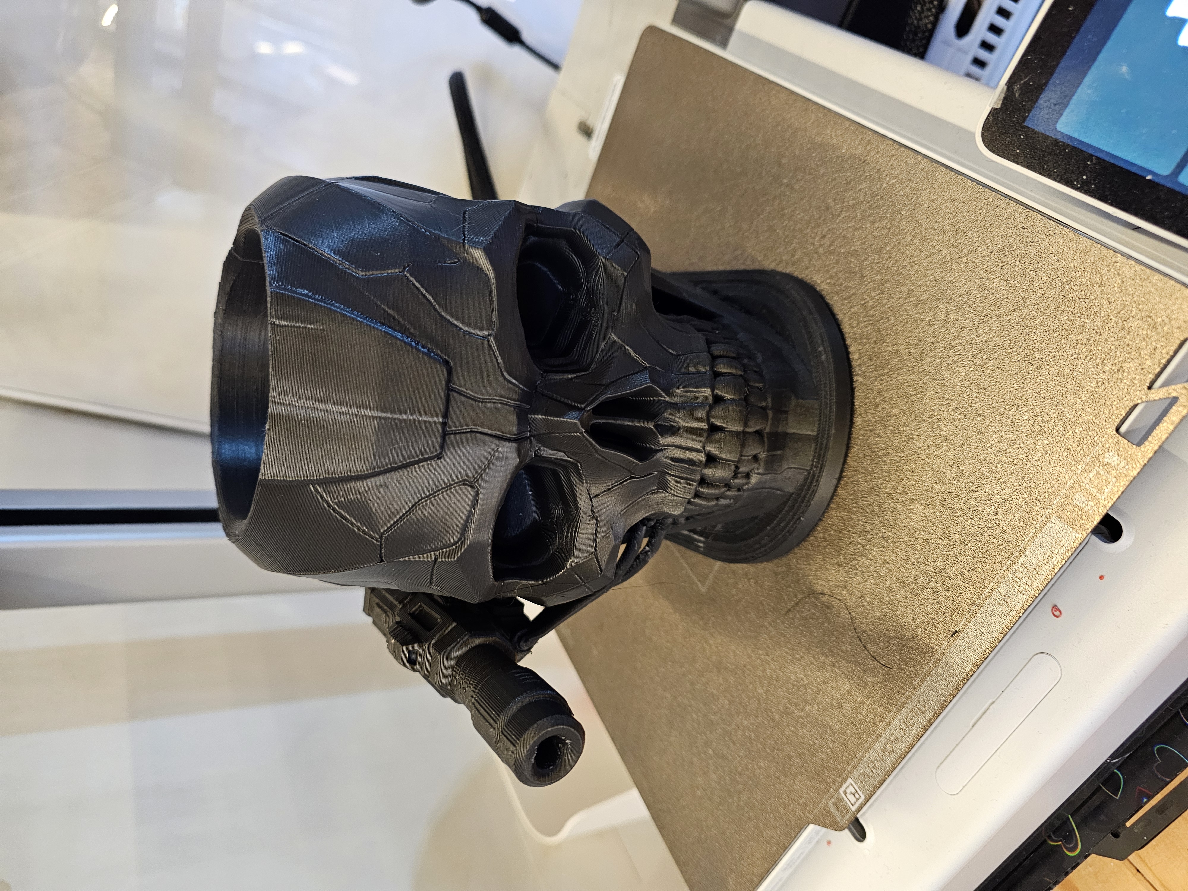 Skull Desk Tidy – Sculpted Gothic Pen Holder