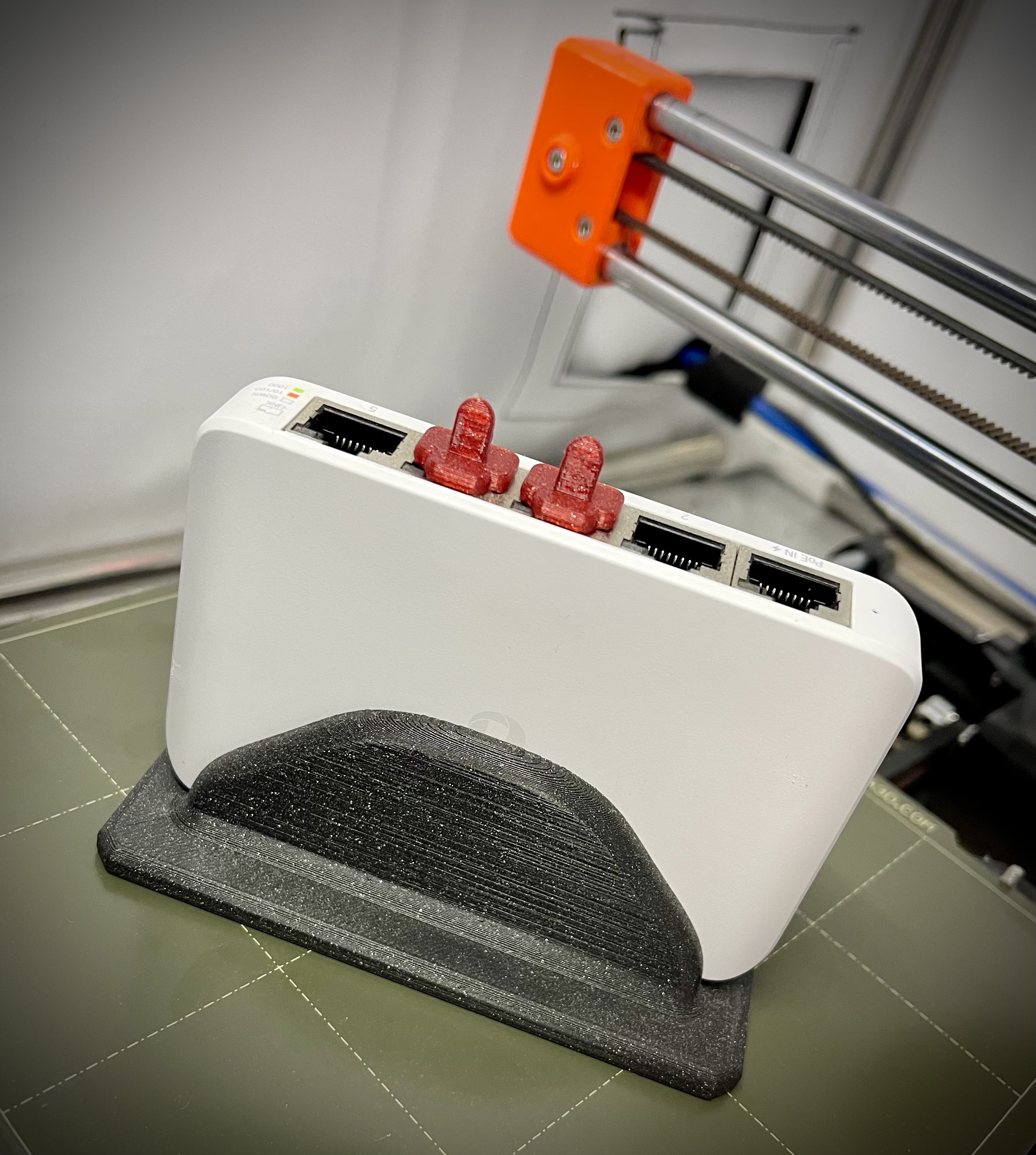 Unifi Mini Stand