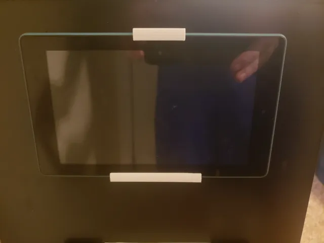 Adjustable Wall Mount for Tablet. Low profile _