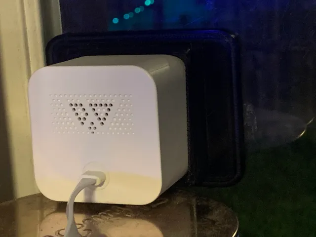 WYZE CamV3 Angled Window Mount