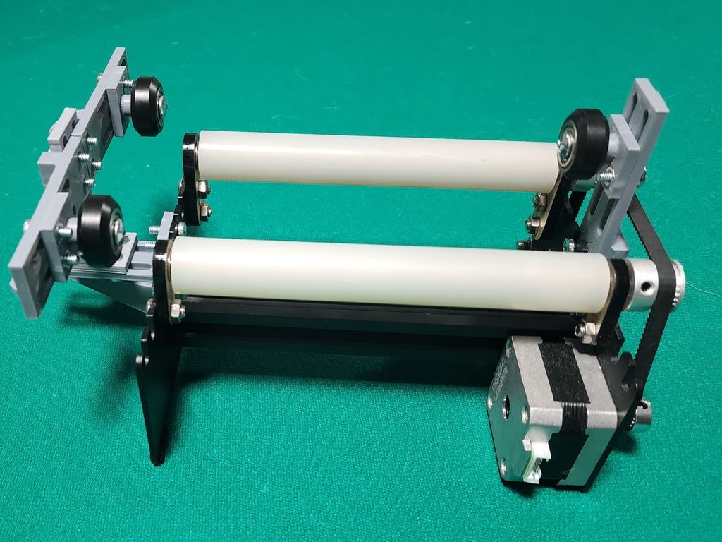 3D Printable Rotary Tumbler by Valera Perinski