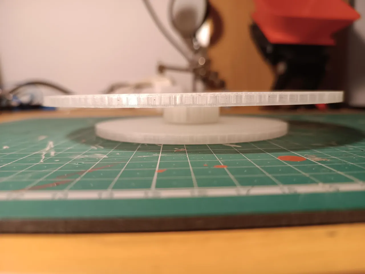 Revolving table for painting by Diogo Silva | Download free STL model ...