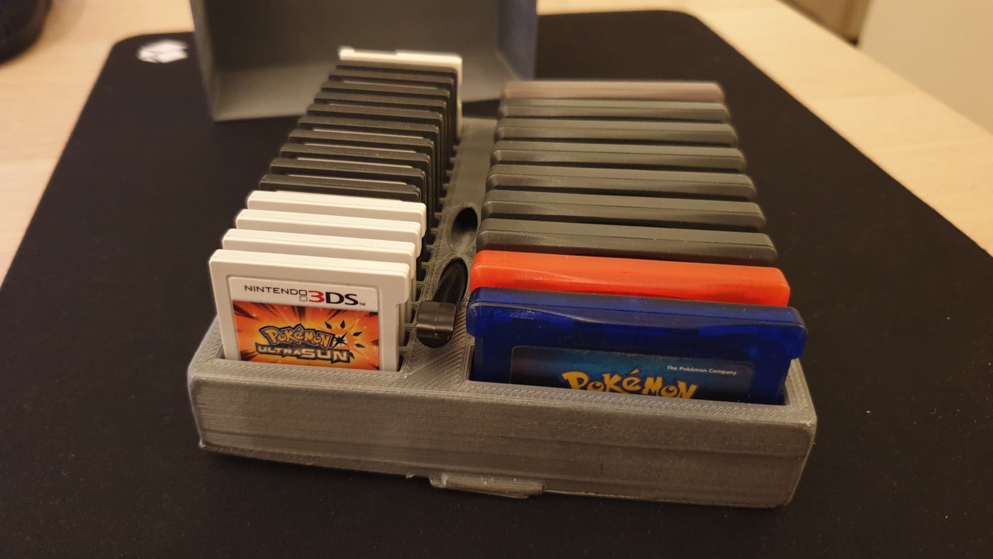 Nintendo GBA/DS game card case