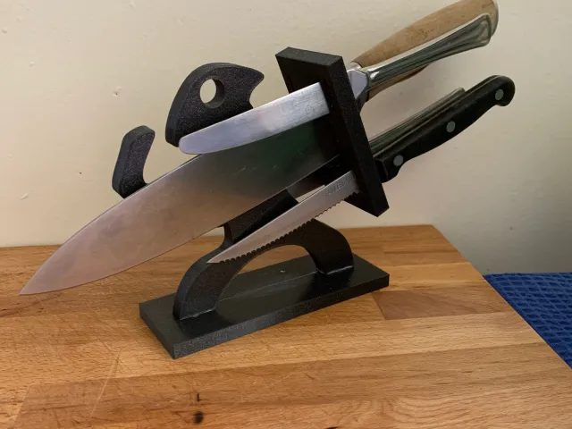 knife holder man