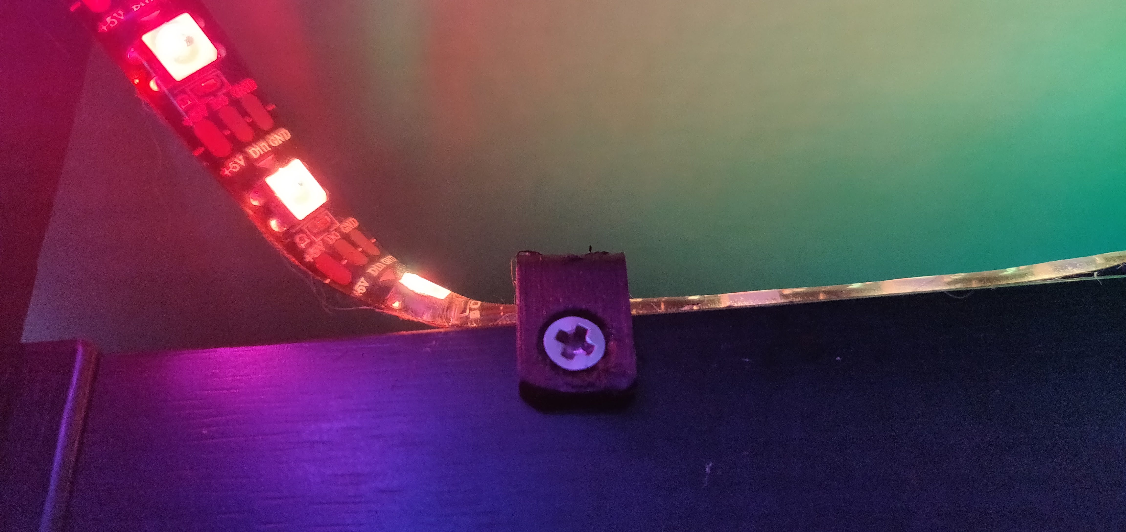 Led Strip Clip 90 Degrees By RocksonSG Download Free STL Model led-strip-clip-90-degrees-by-rocksonsg-download-free-stl-model