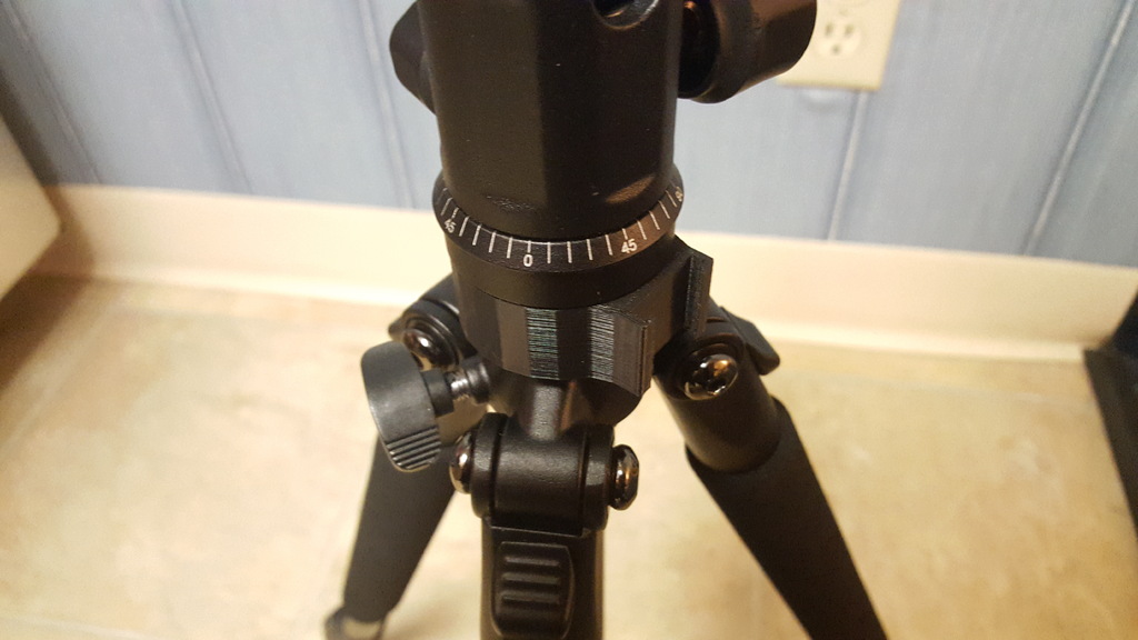 DSLR Hot Shoe Mount by Jonathan Lin Download free STL model