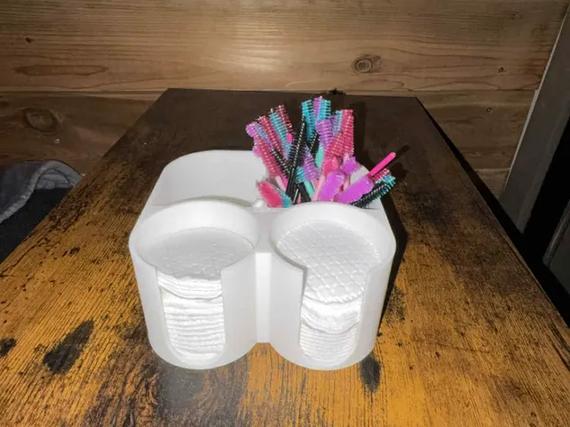 make-up organizer