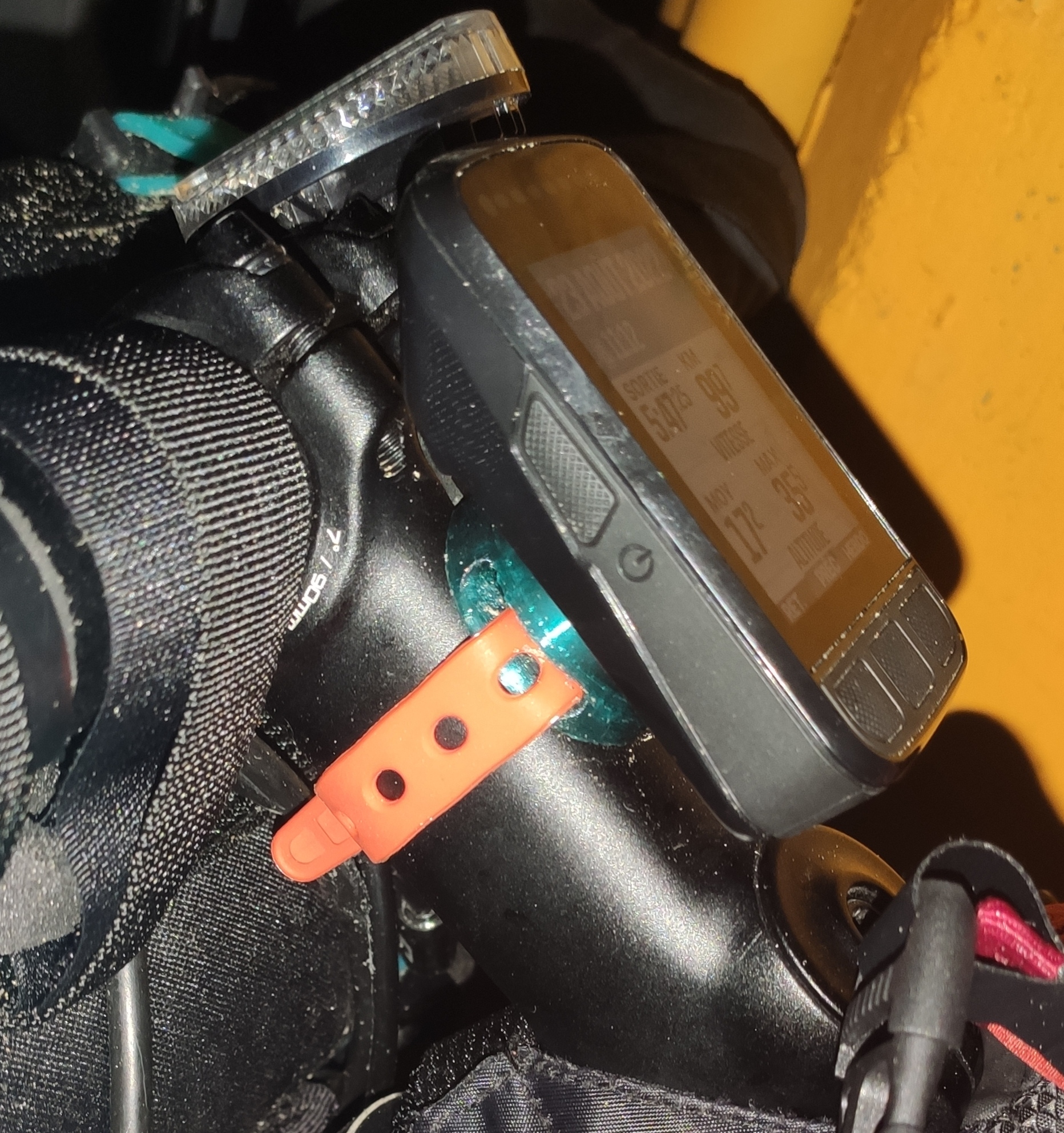 wahoo element stem mount