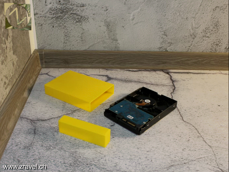 3.5″ HDD Enclosure – storage case for drive replacement. Nothing special, but when needed ready to print.