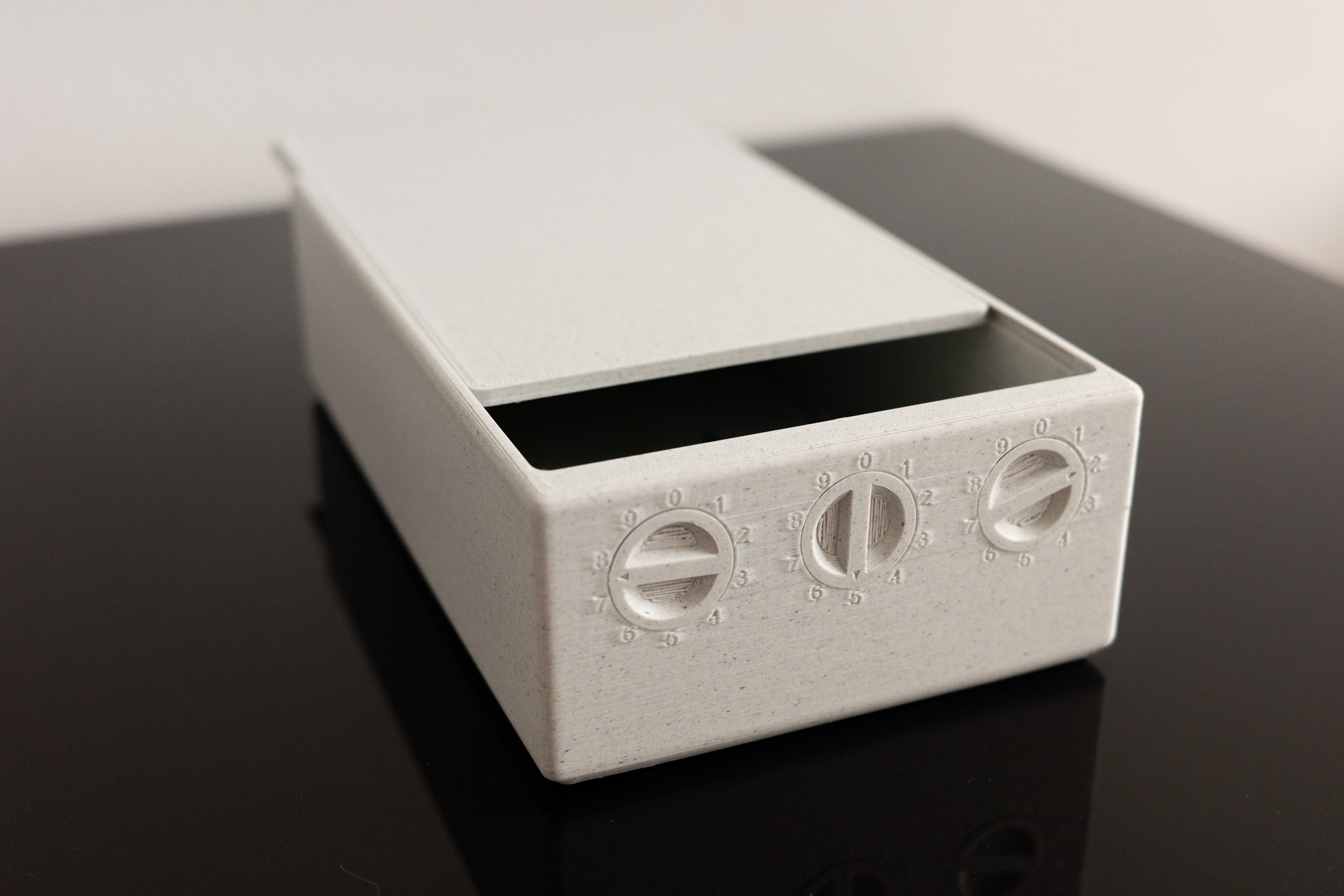 Miniatura 4 do modelo 3D Minimalistic safe