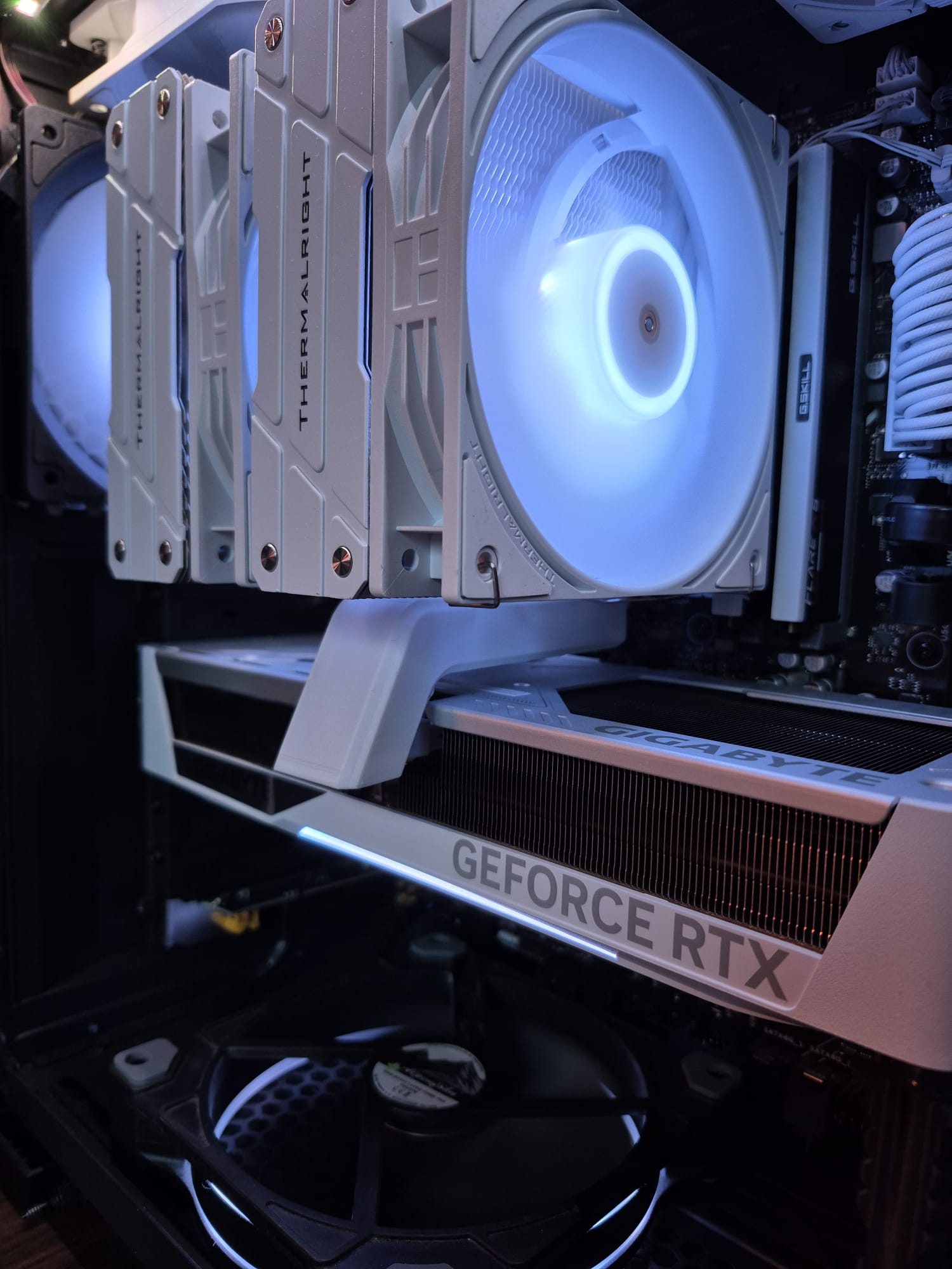 12VHPWR GPU cable cover