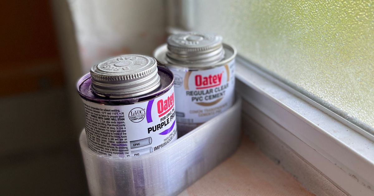 Can holder for 4 oz. PVC/ABS/CPVC cements, primers or cleaners. by pewchai Download free STL