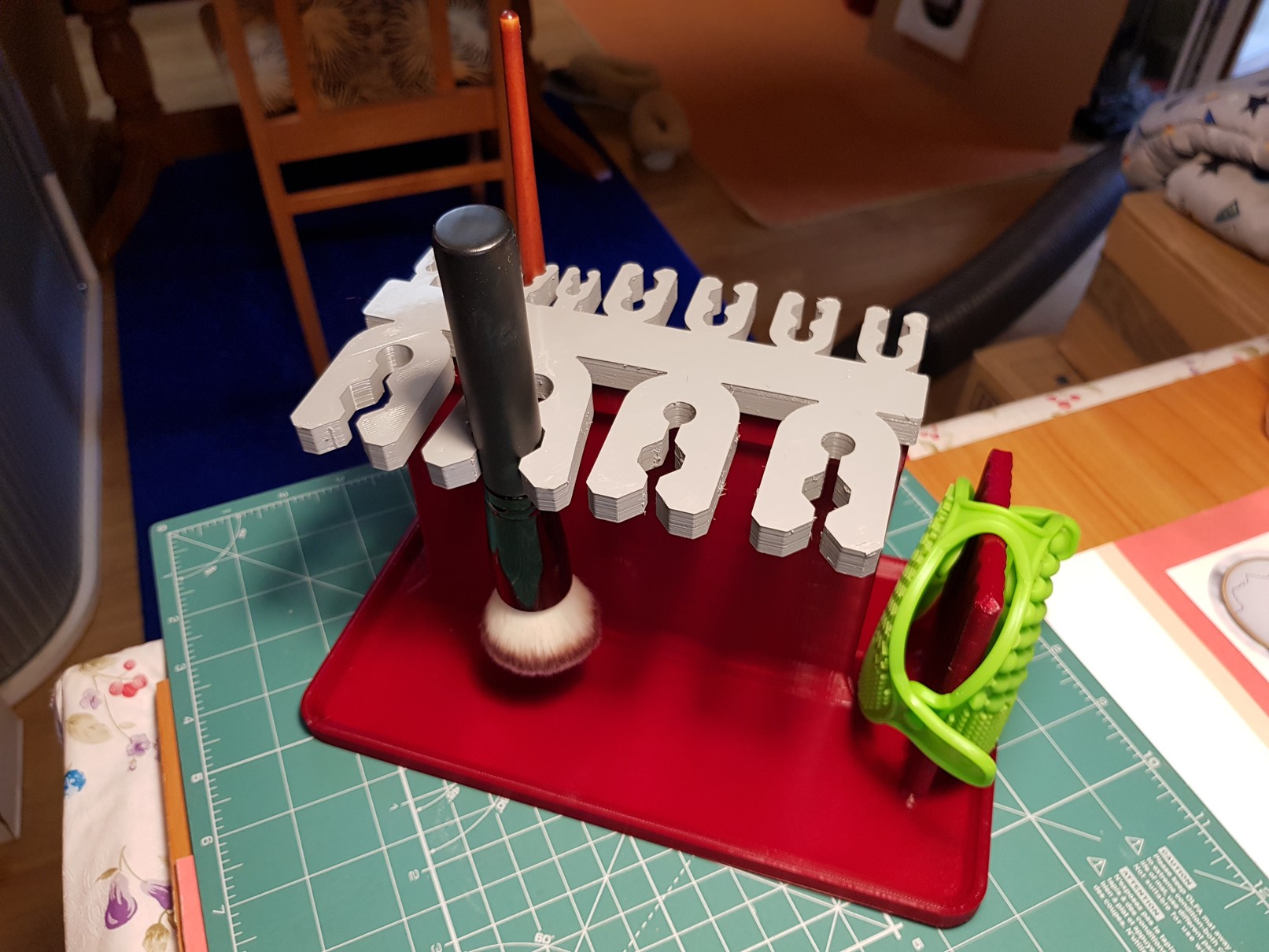 Brush dryer