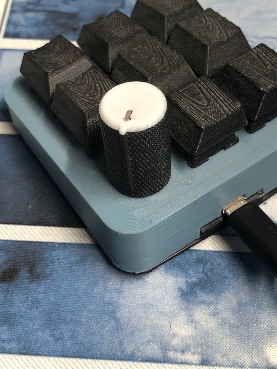 Miniatura 2 do modelo 3D Knob for potentiometer