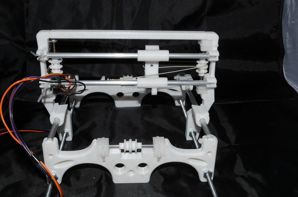 Miniatura 3 do modelo 3D MINI CNC with cdrom steppers