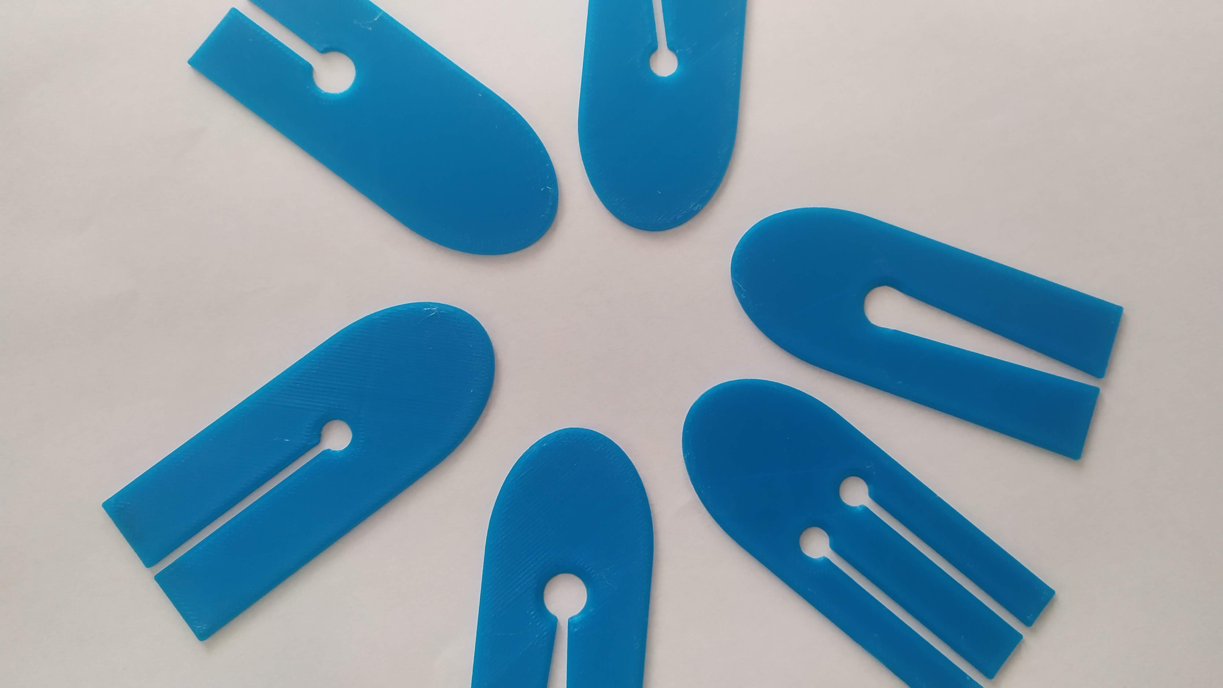 Surface tension 3D printed boat for an experiment with surface