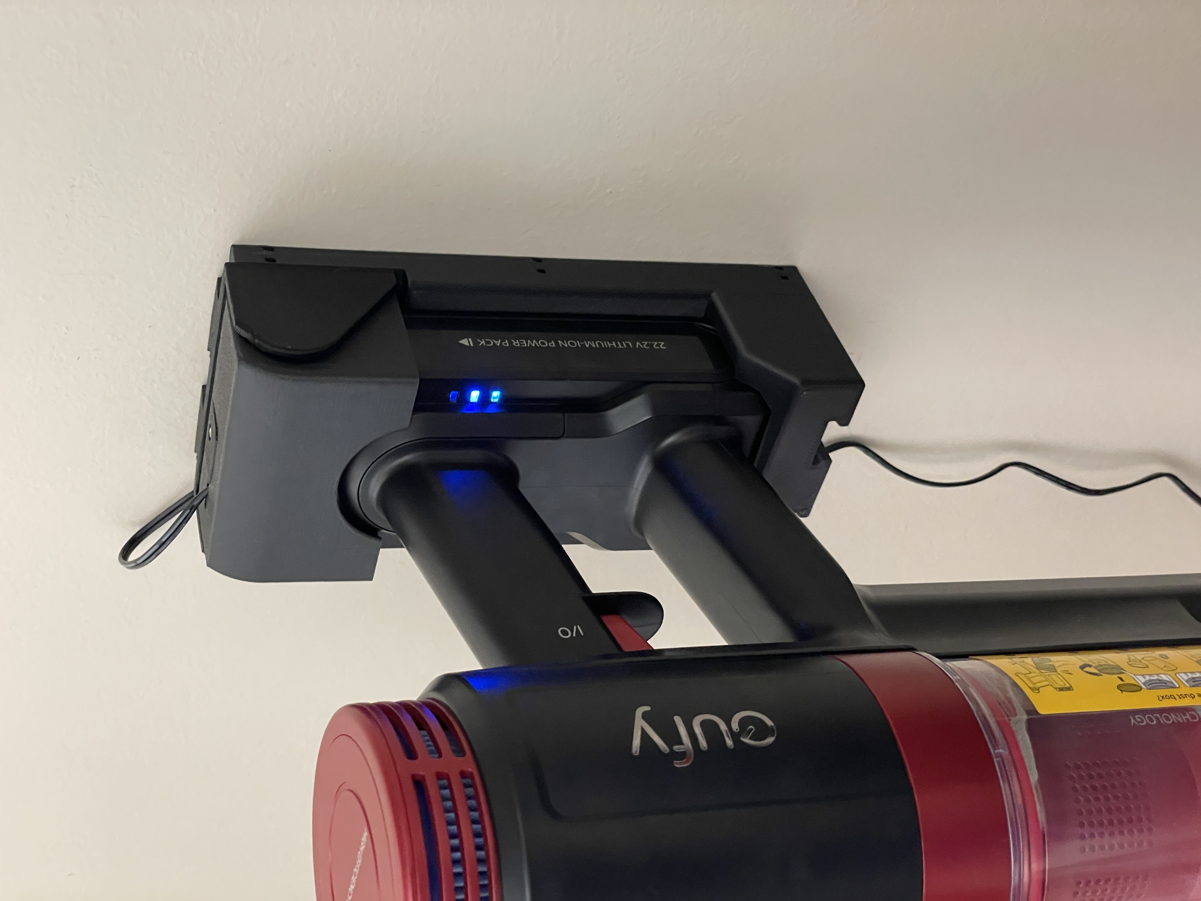 Eufy 11s stick vacuum charging dock (Dyson style)