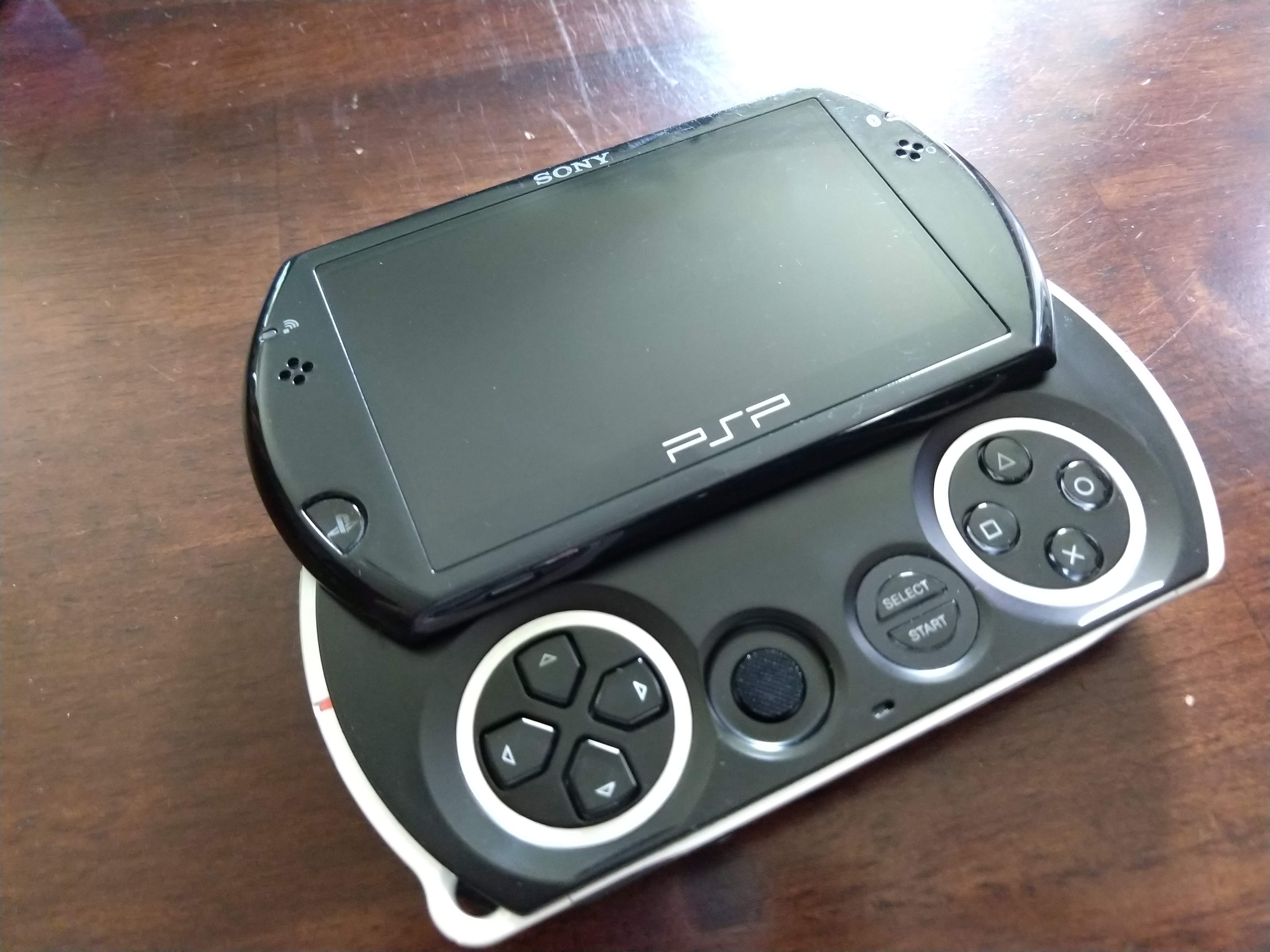 Review: Sony PSPgo