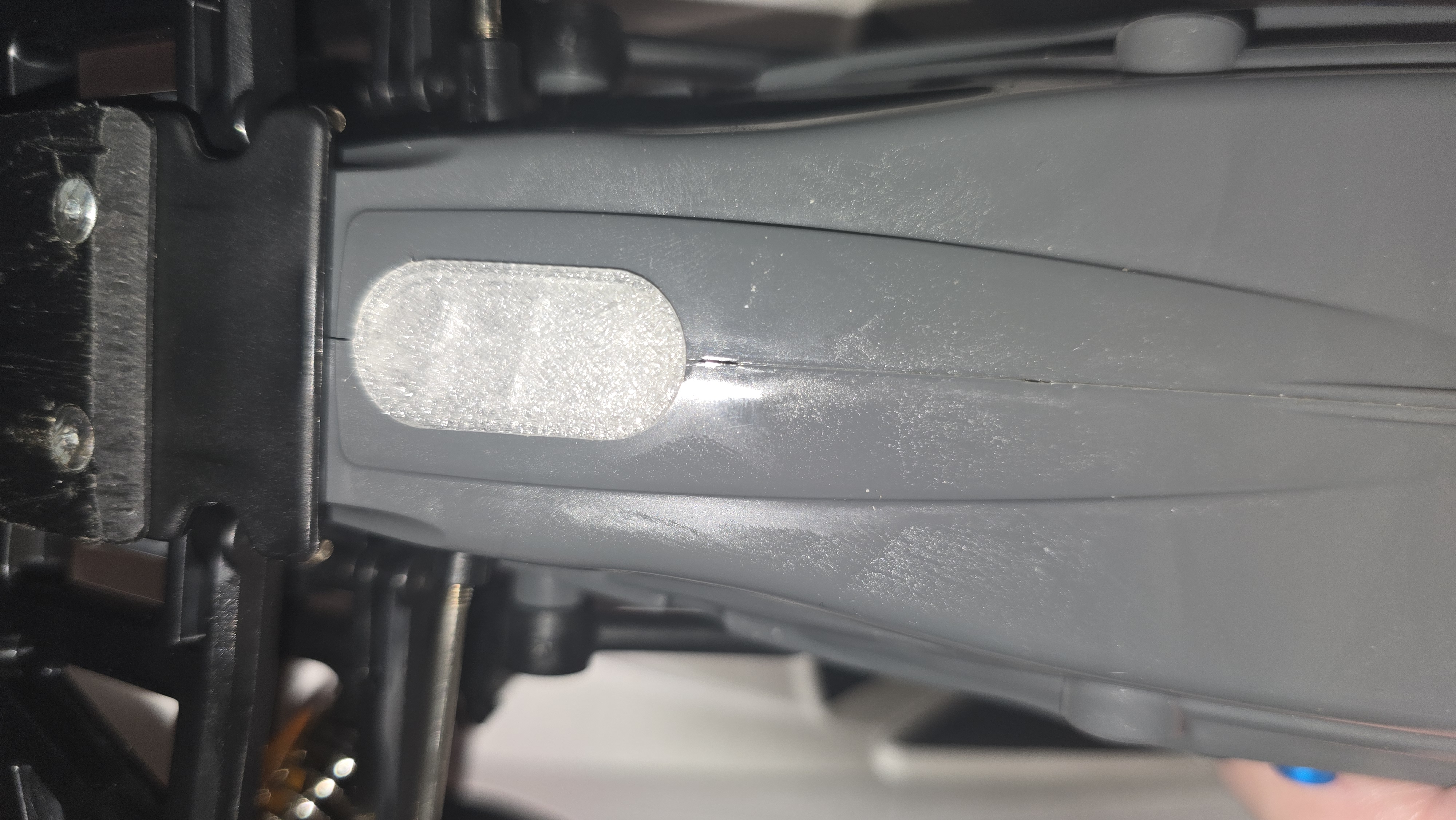 Tamiya DT-03 Servo Hole Plug