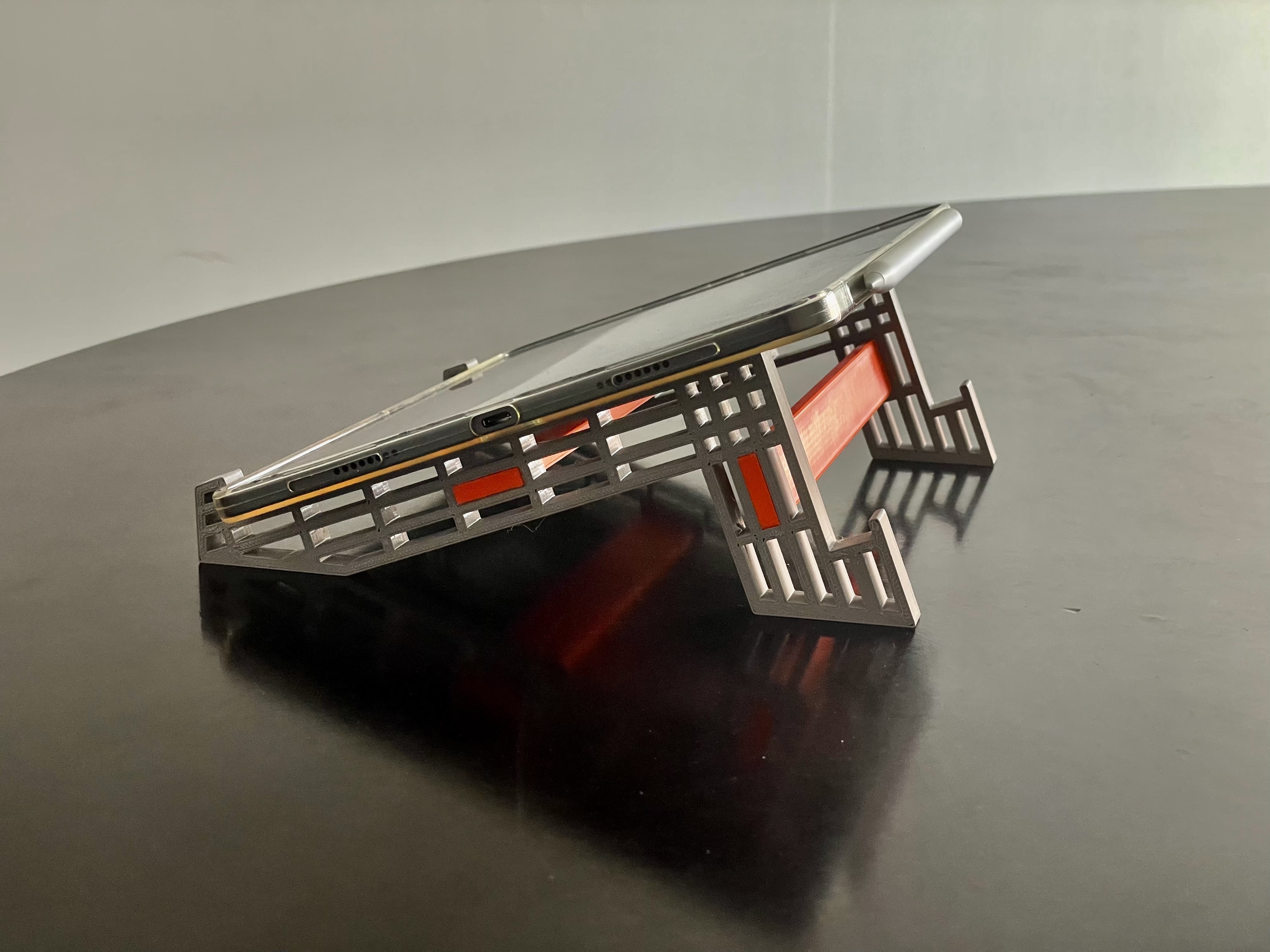 Miniatura 4 do modelo 3D iPad stand 2in1