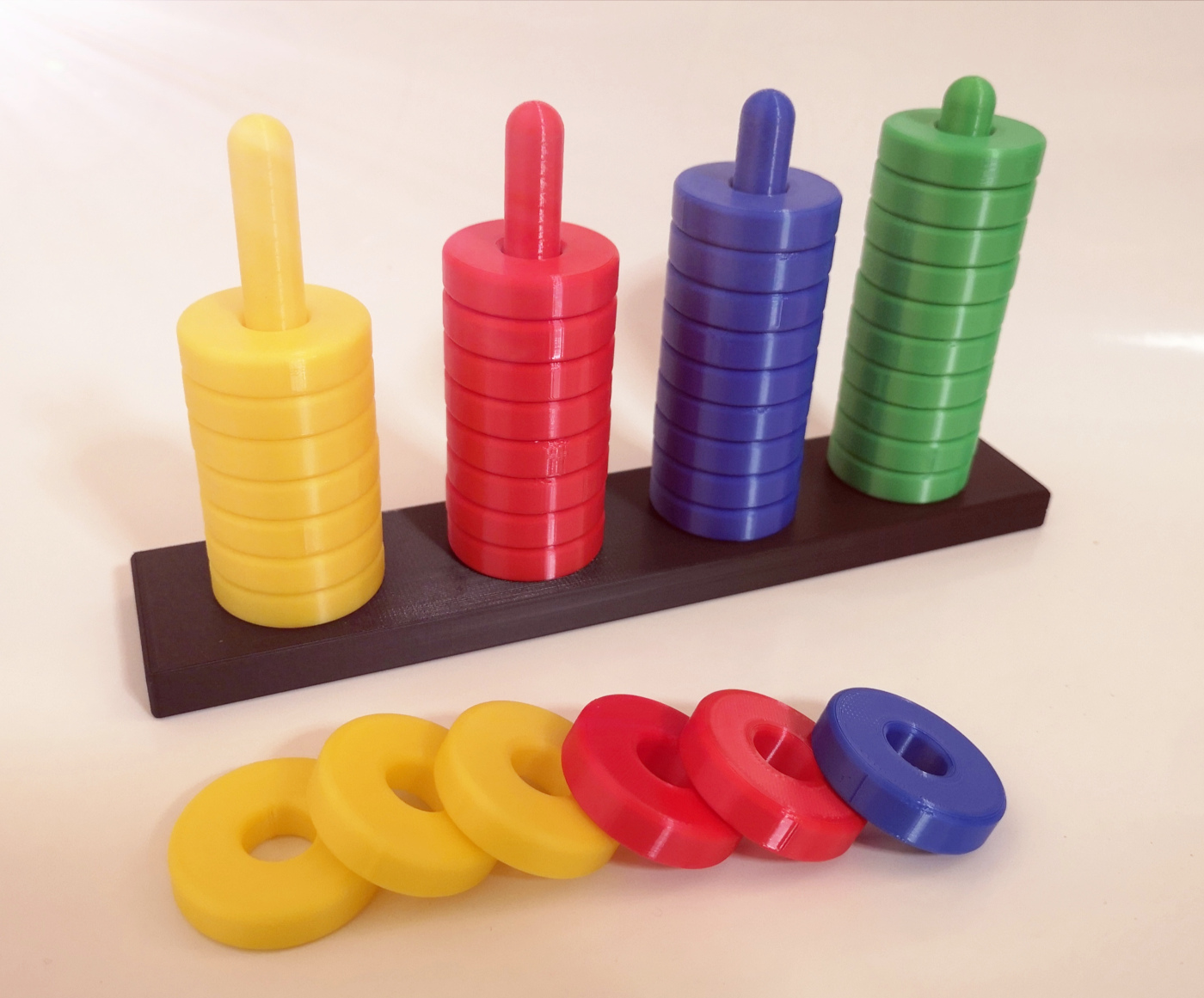 Steckspiel / Peg Tower