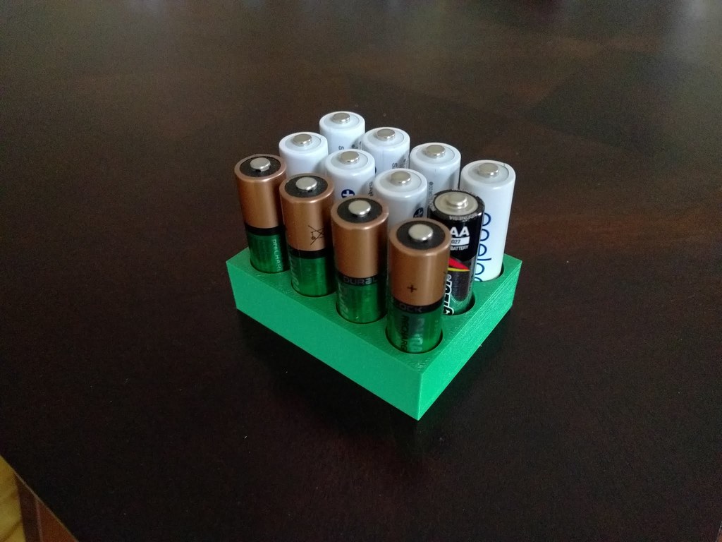 Battery Holder by NerdOfEpic Download free STL model