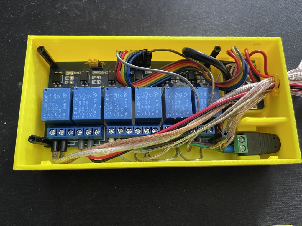 D1 Mini + 6-Channel Relay Module Case by Joel | Download free STL model ...