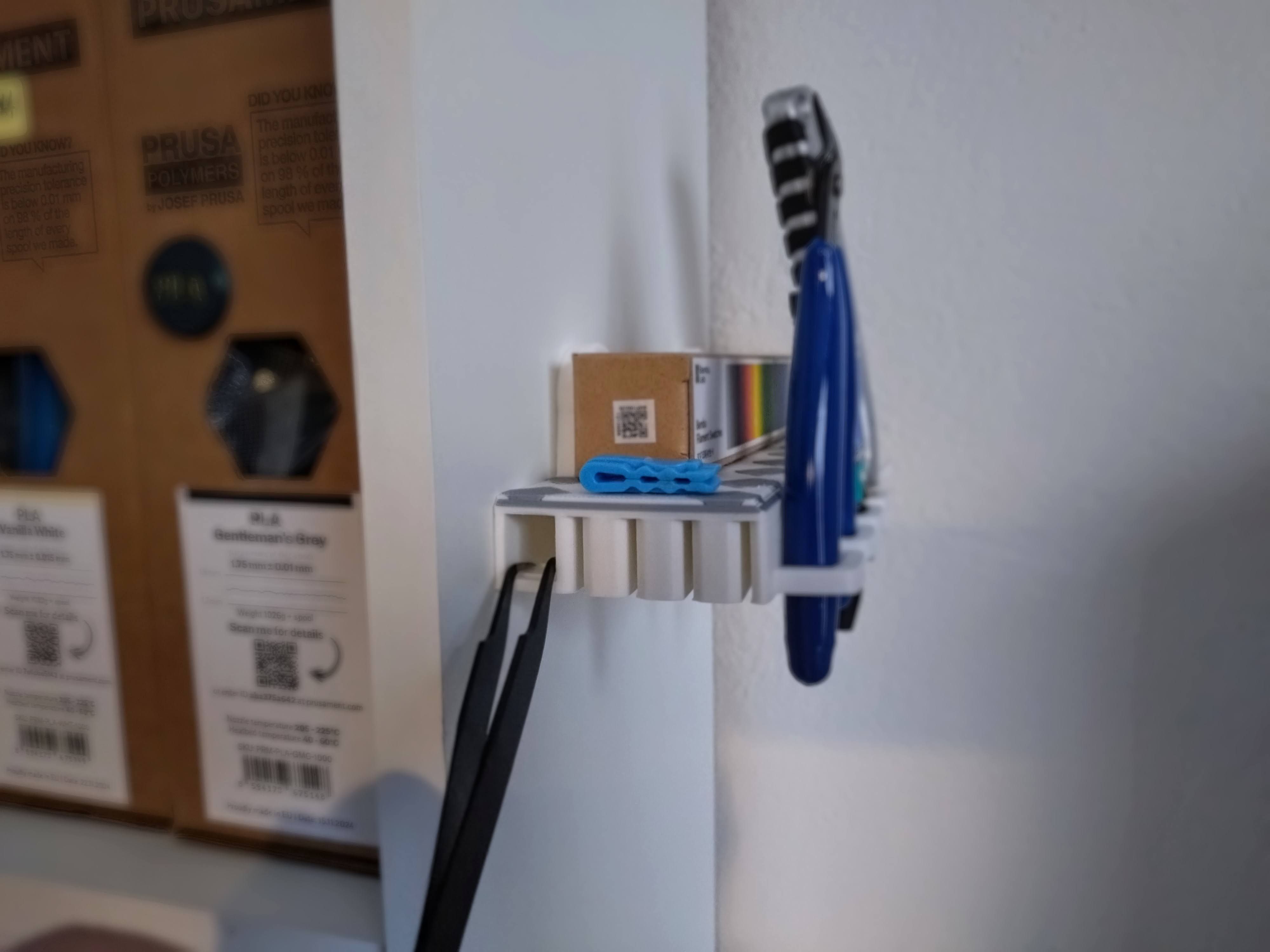 Universal holder for 4 printing plates and accessories — thumbnail 4