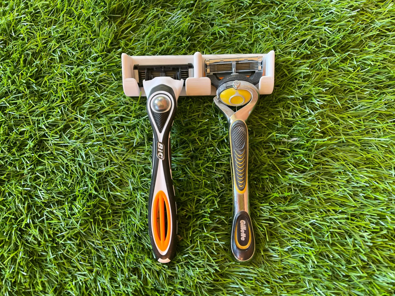gillette holder by nata | Download free STL model | Printables.com