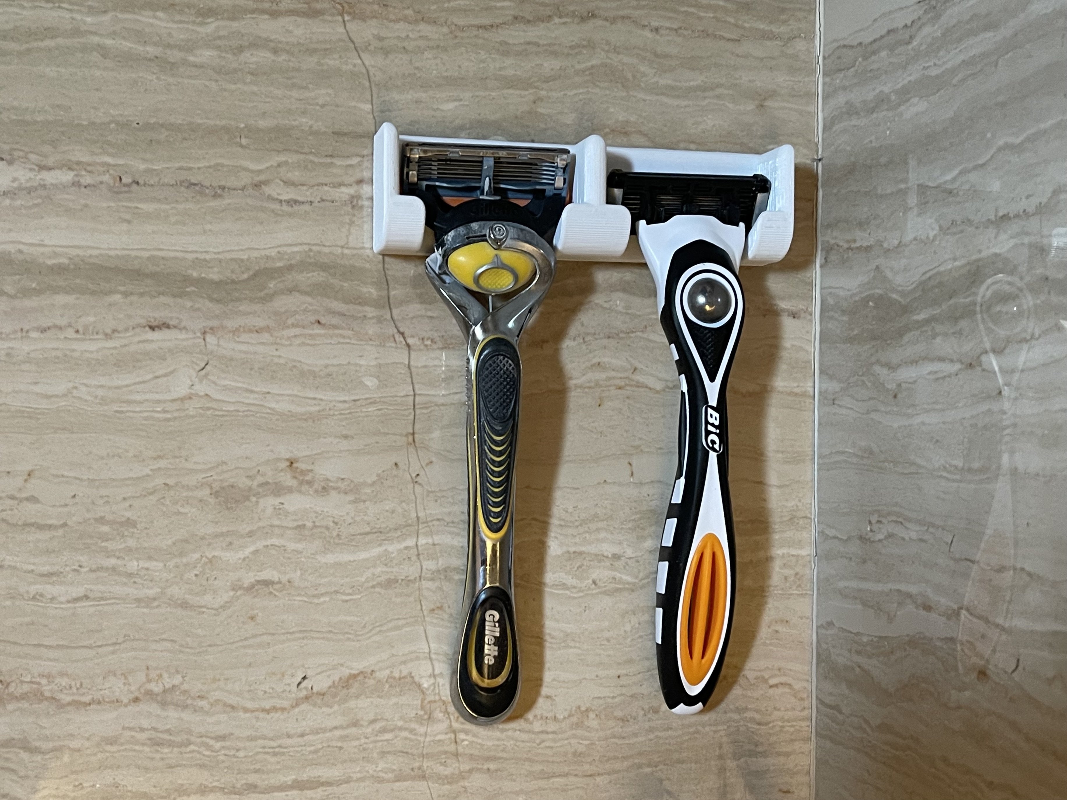 gillette holder