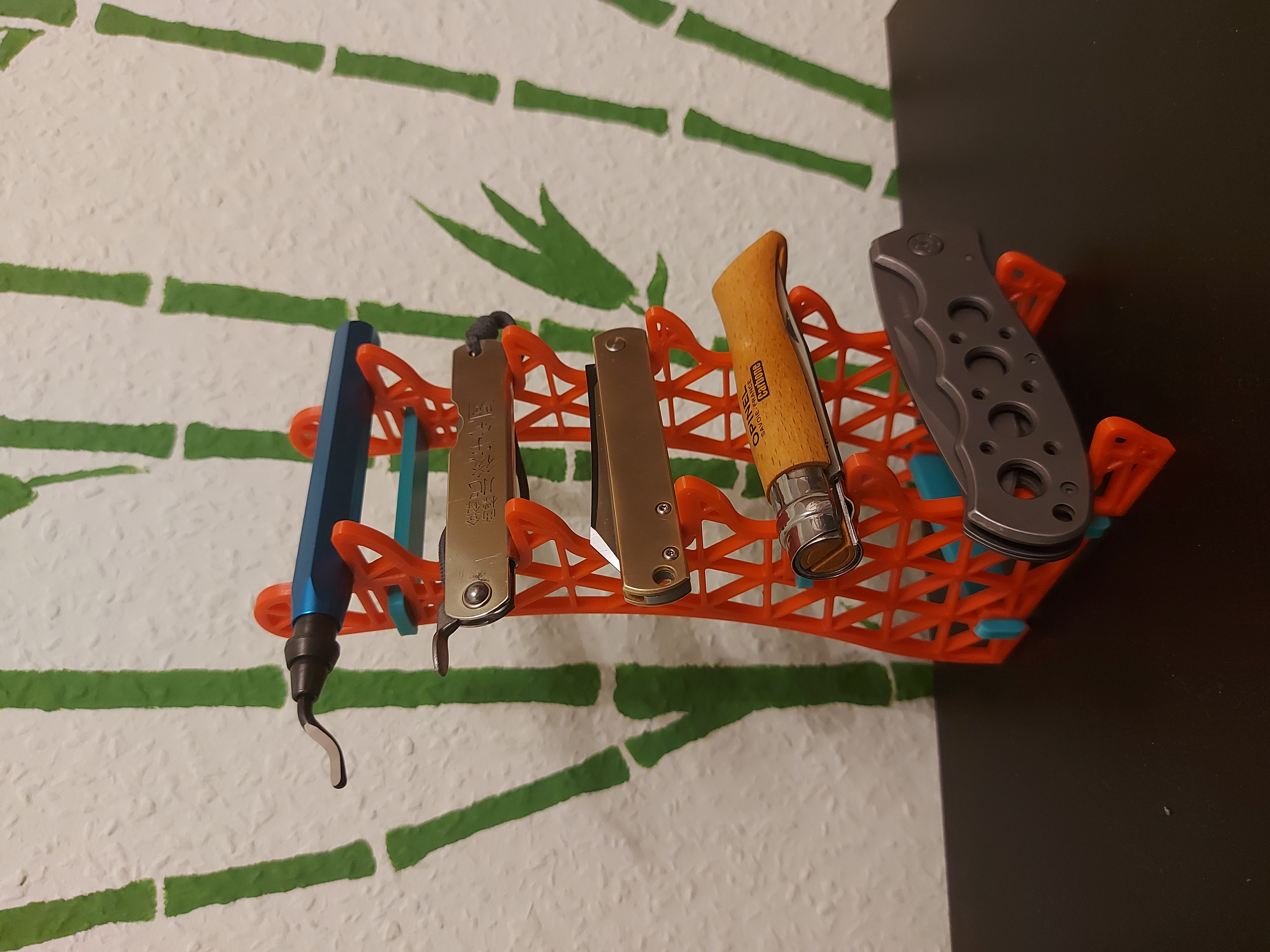 Knife Holder - Vertical Knife Displaystand - 4/5 Knifes