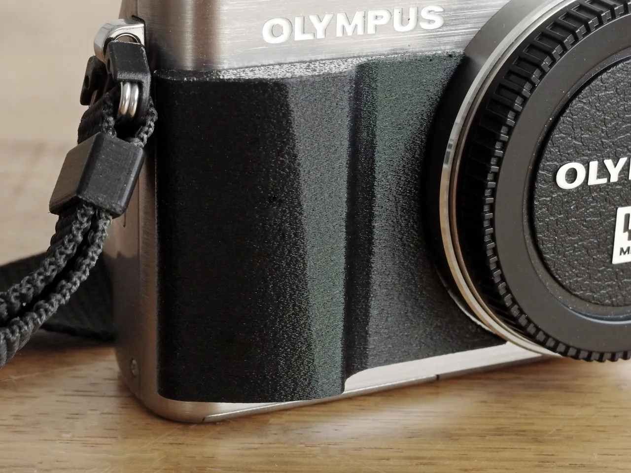Camera Grip for OLYMPUS PEN E-PL3 by Bootjevaarder | Download free