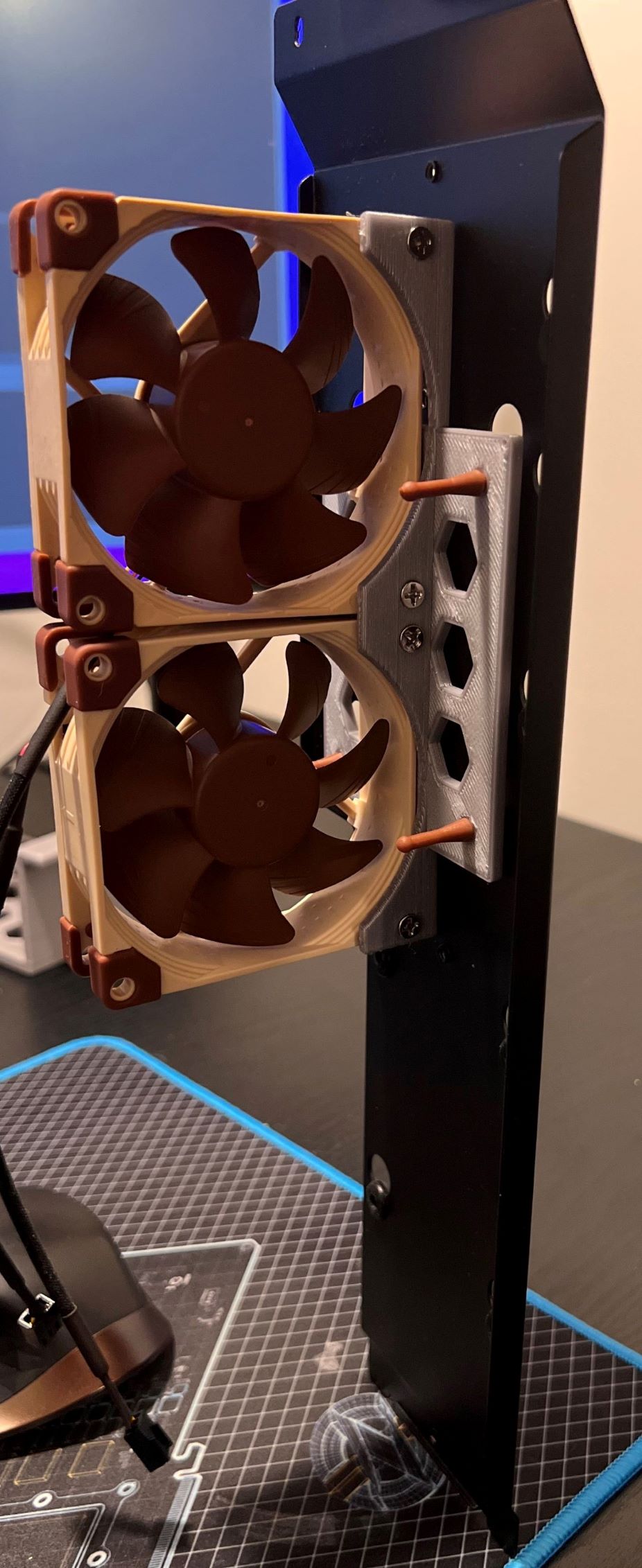 Lian Li o11 Dynamic Hard Drive Fan Bracket by stevendpclark Download