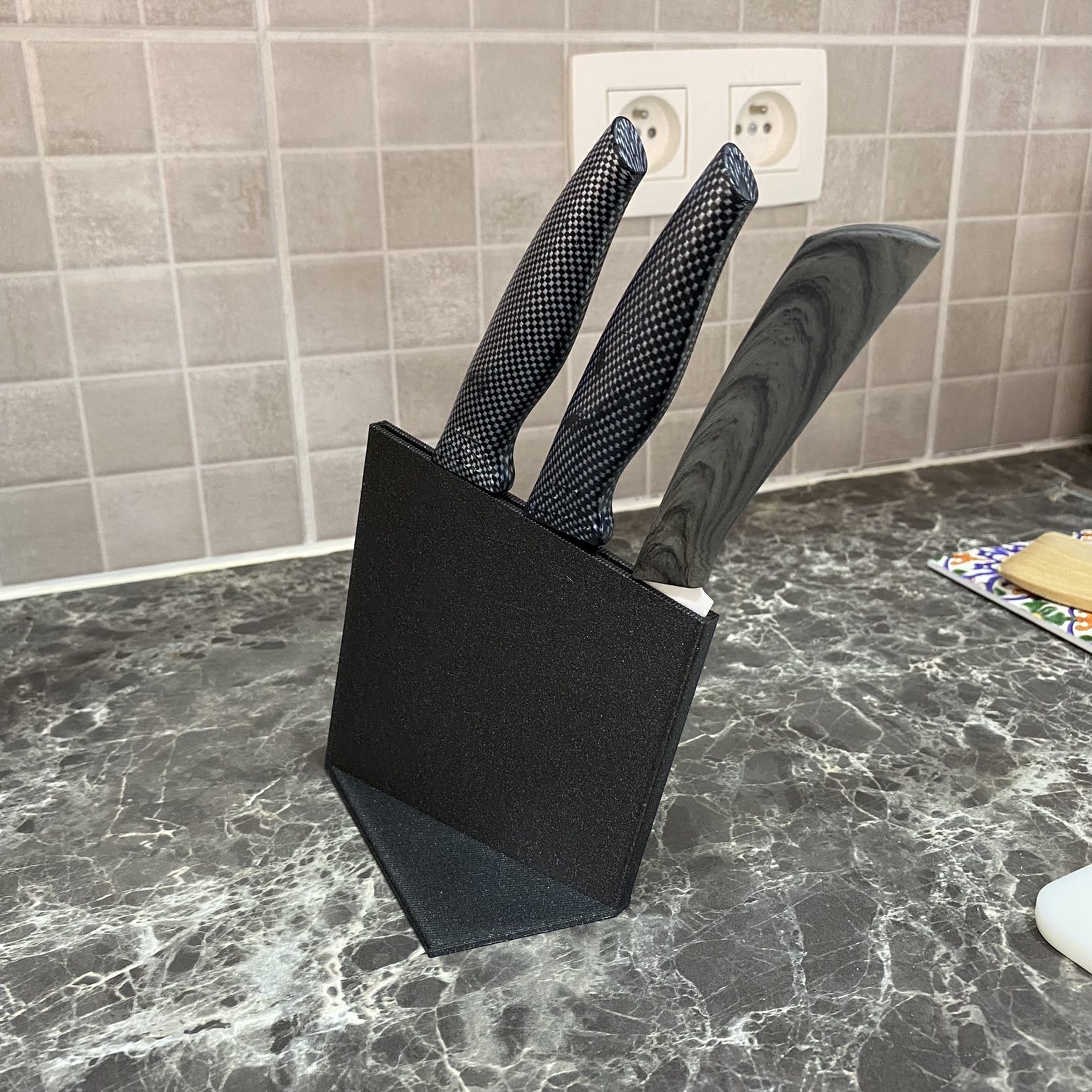 Simple modern knife stand by Richard Download free STL model