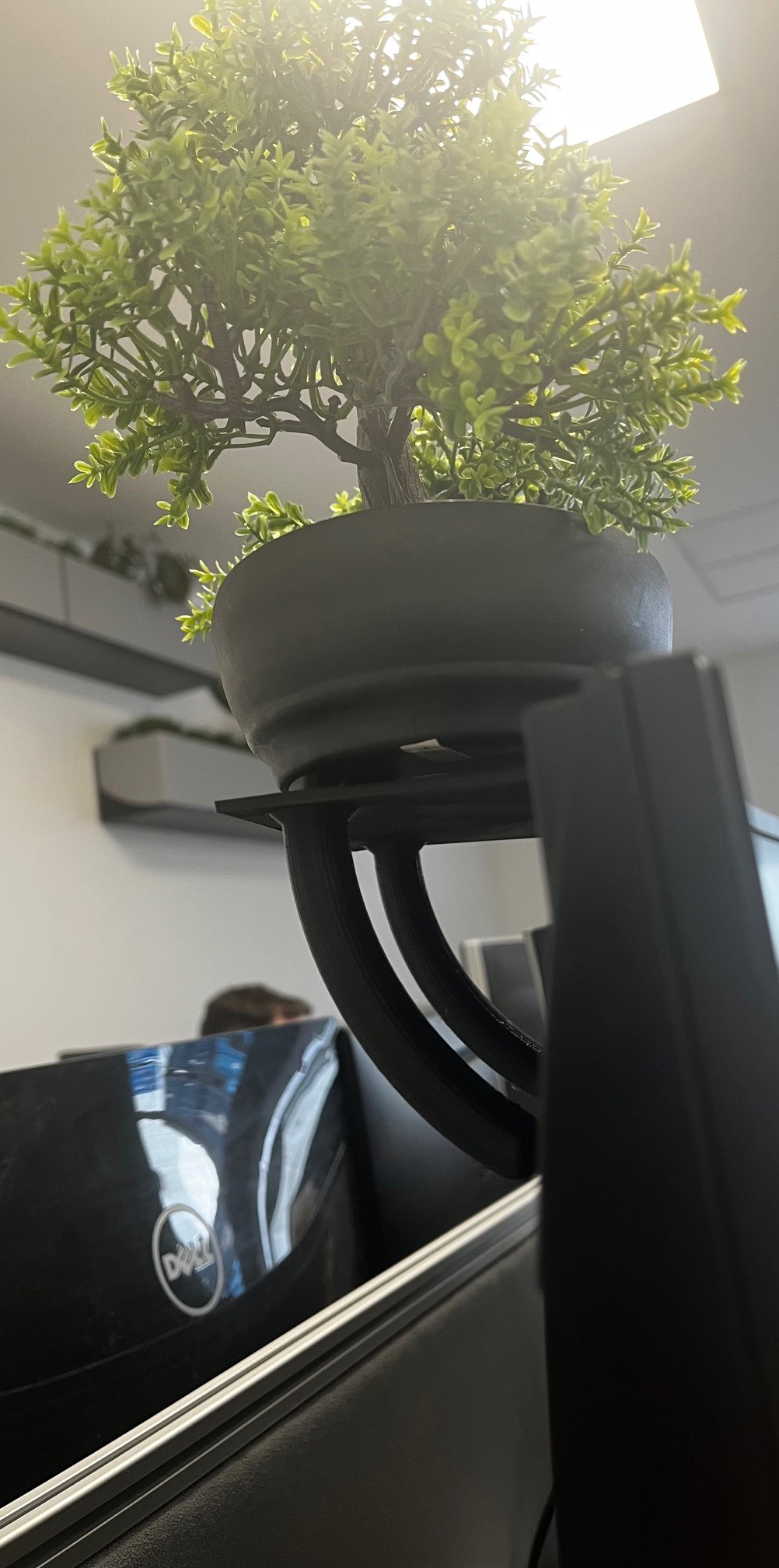 Dell monitor shelf