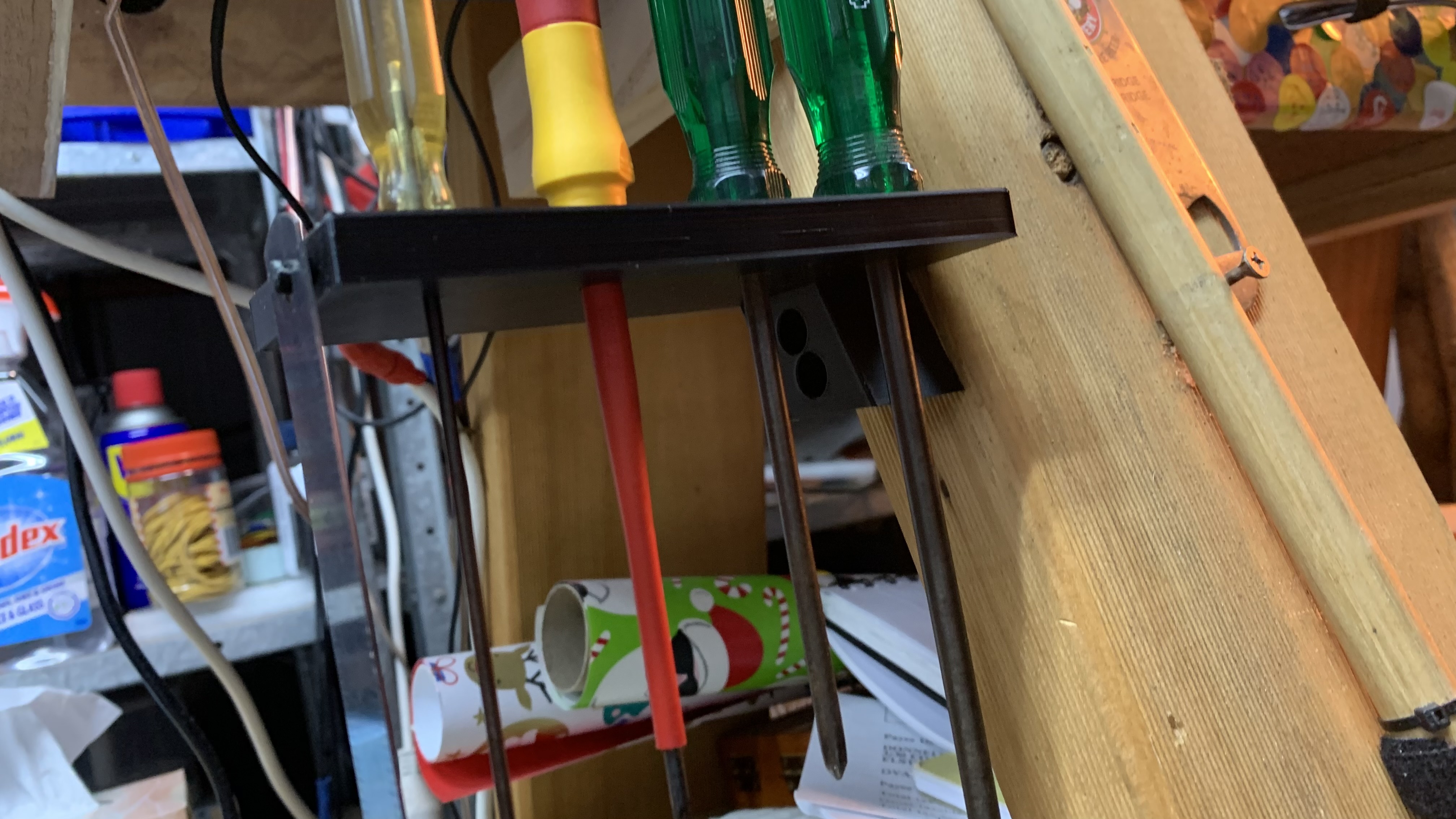 Workbench Screwdriver Holder by Billd Download free STL model