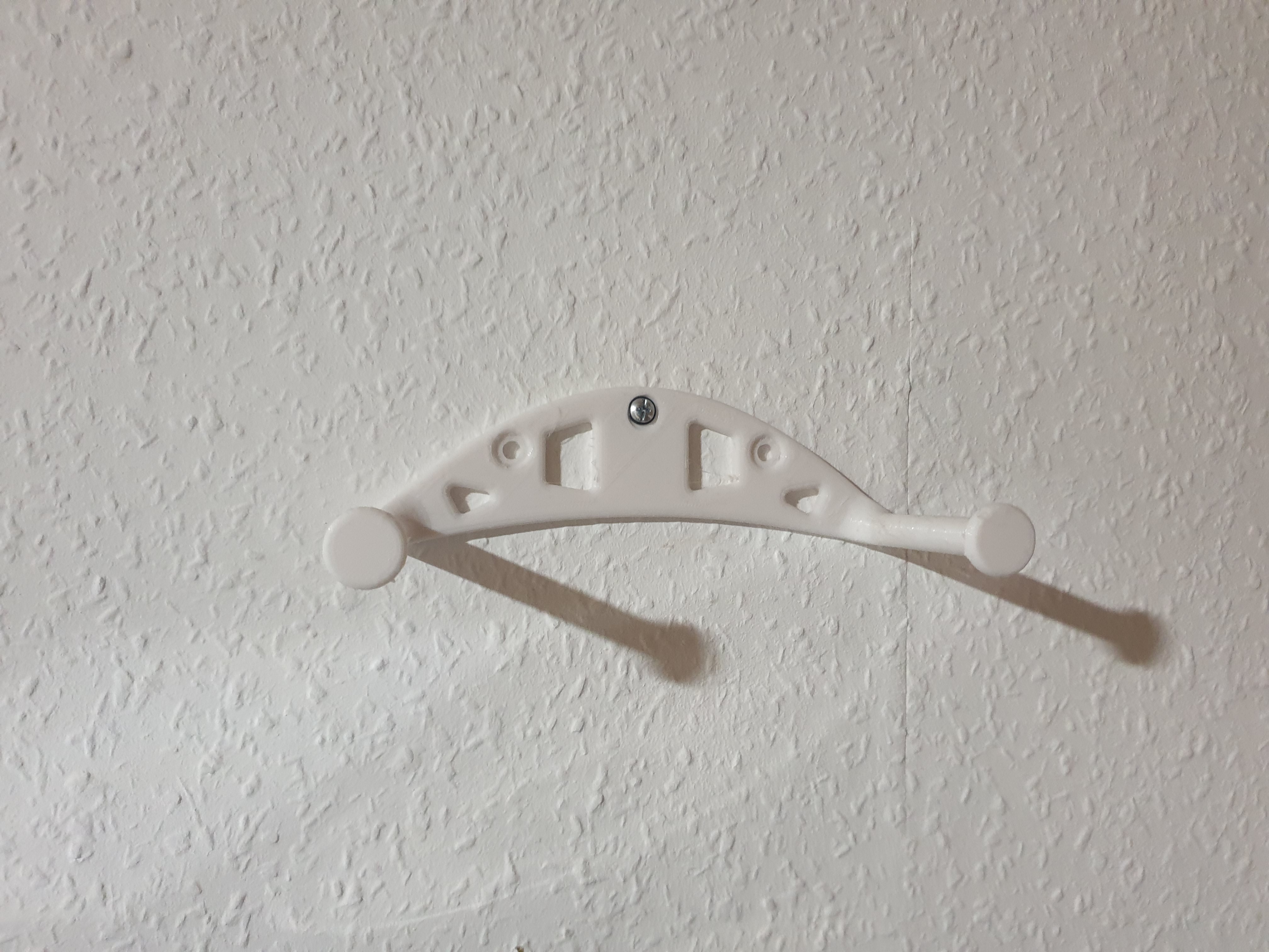 Wall hanger for rc airplanes  / Wandhalter für RC Flugzeuge Foamies