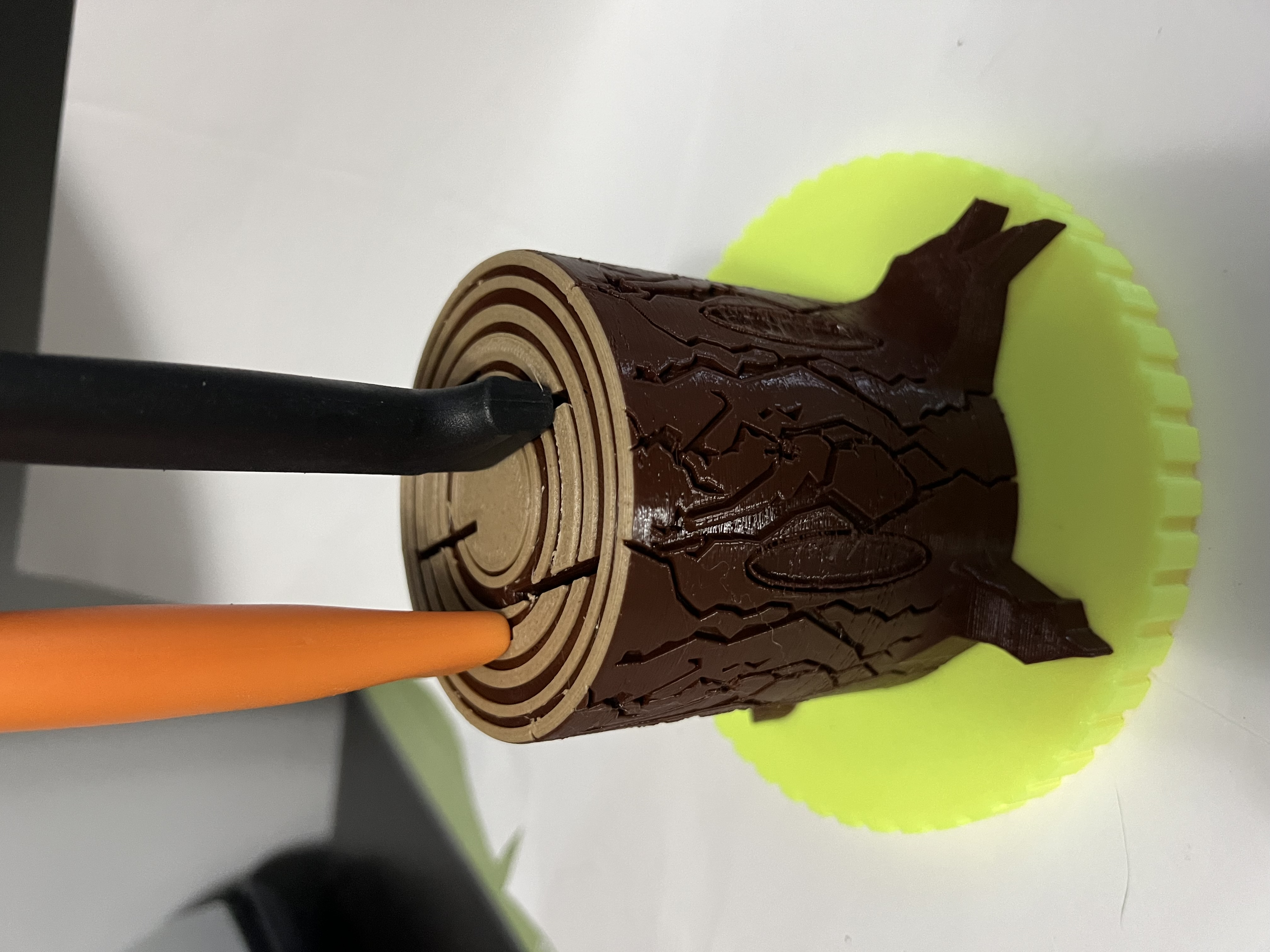 TREE STUMP(KNIFE HOLDER)
