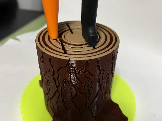 TREE STUMP(KNIFE HOLDER)
