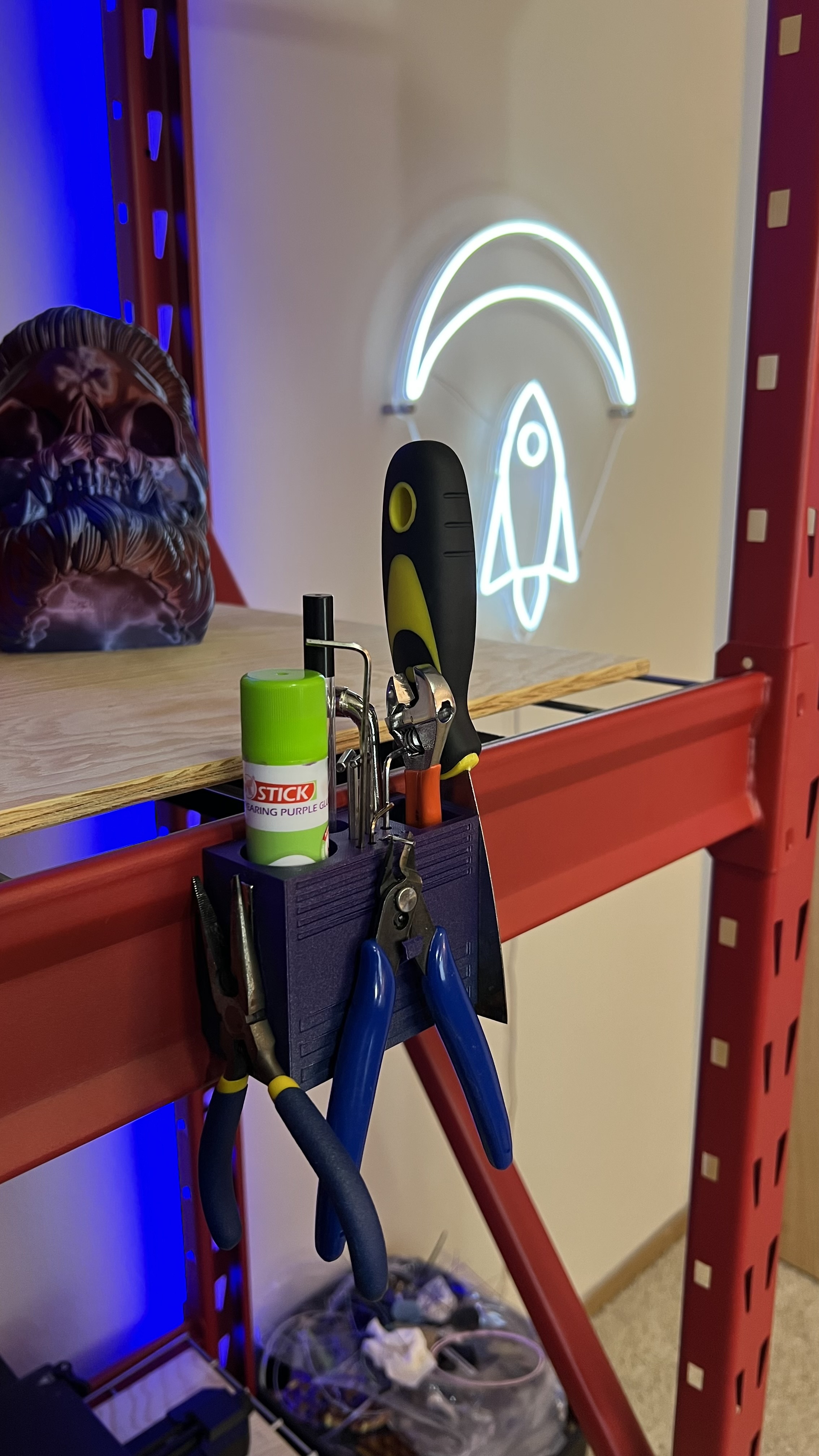 Husky Shelving Tool Holder by itsBoyinSpace Download free STL model