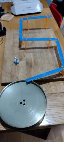 Modular ball track / marble run for 8mm balls