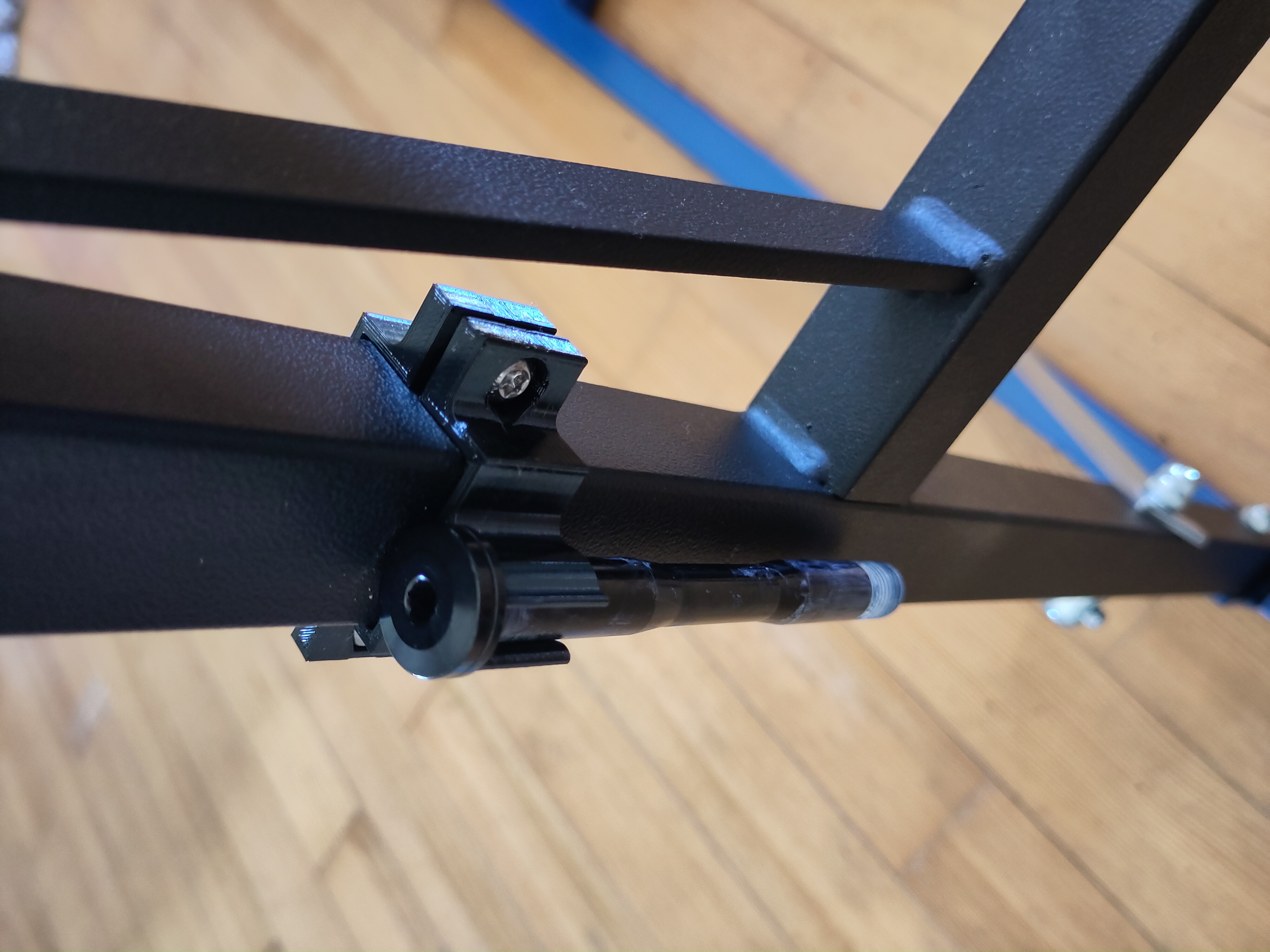 Thru-axle holder for bike repair stand