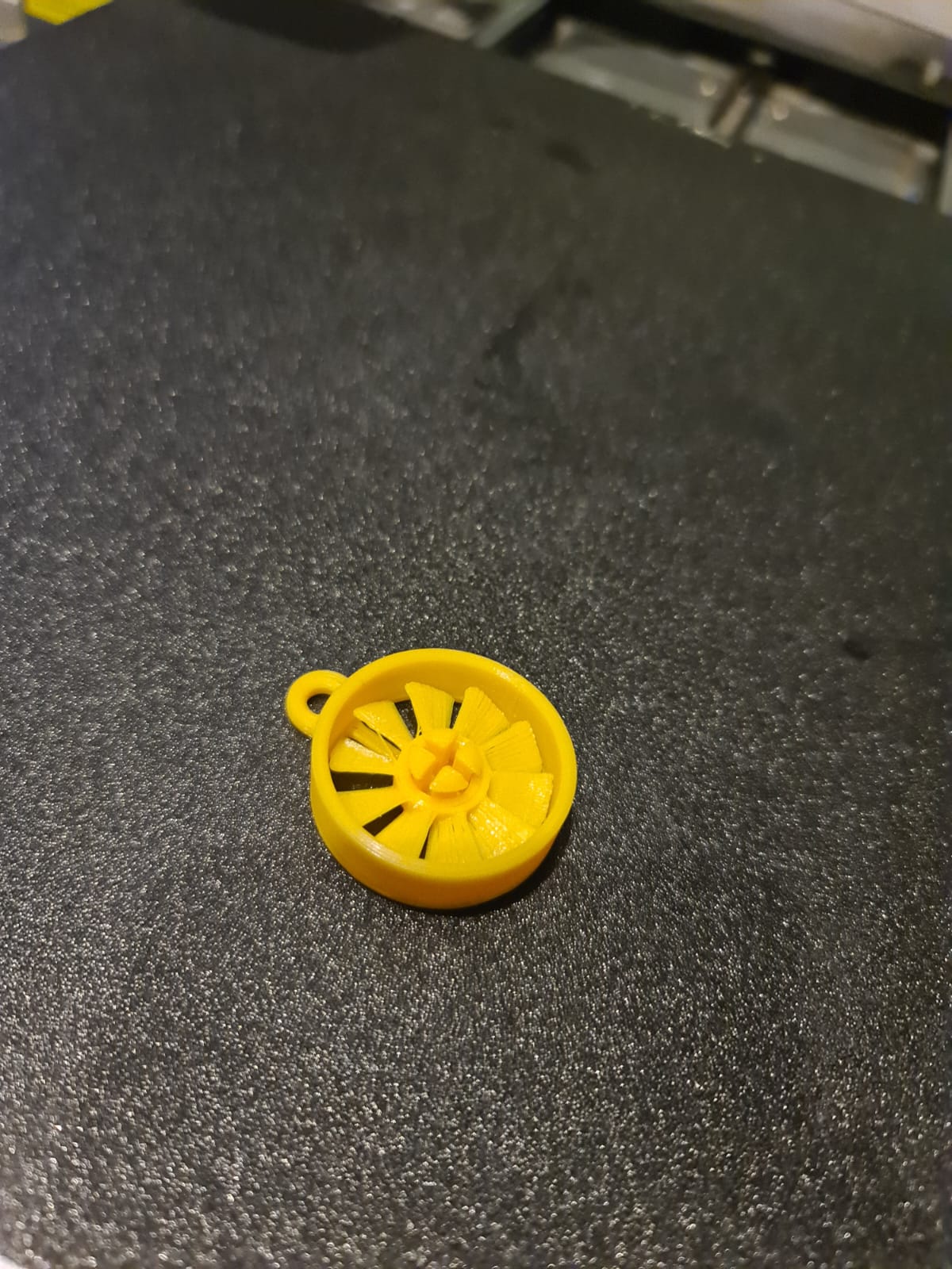 Fan Fidget KeyChain