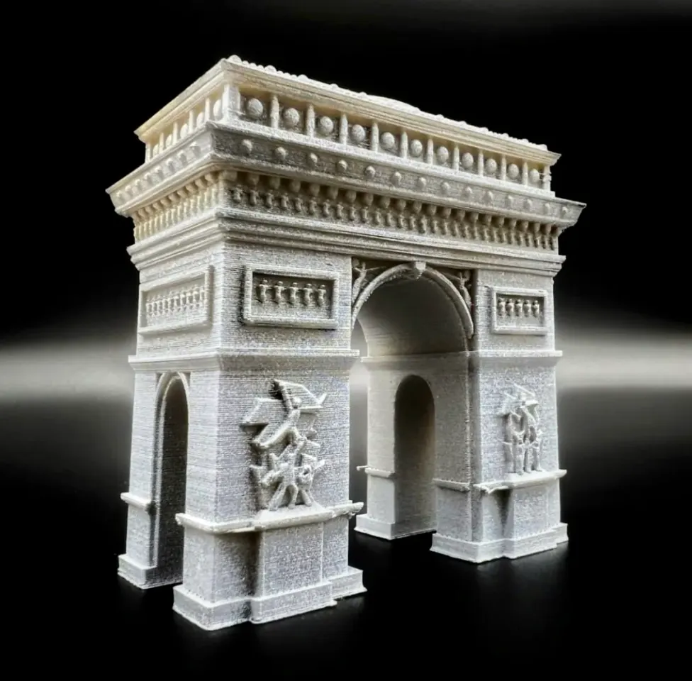 modèle 3D de Tour Eiffel France modèle d'impression 3D