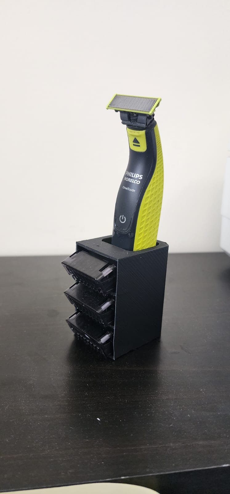 One-Blade Stand w/ Clipper Guard Storage