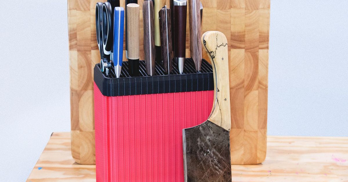 XL universal knife block condensed knife slots (vase mode) by Catdad