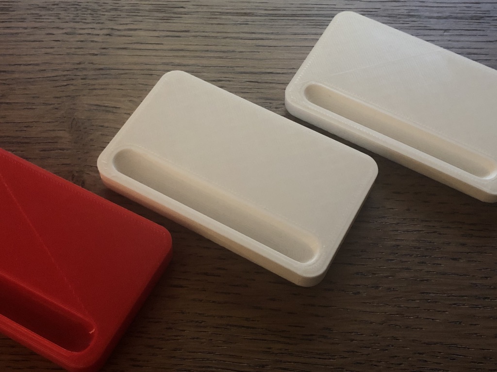 iPhone X stand by Alvaro Pinot | Download free STL model | Printables.com