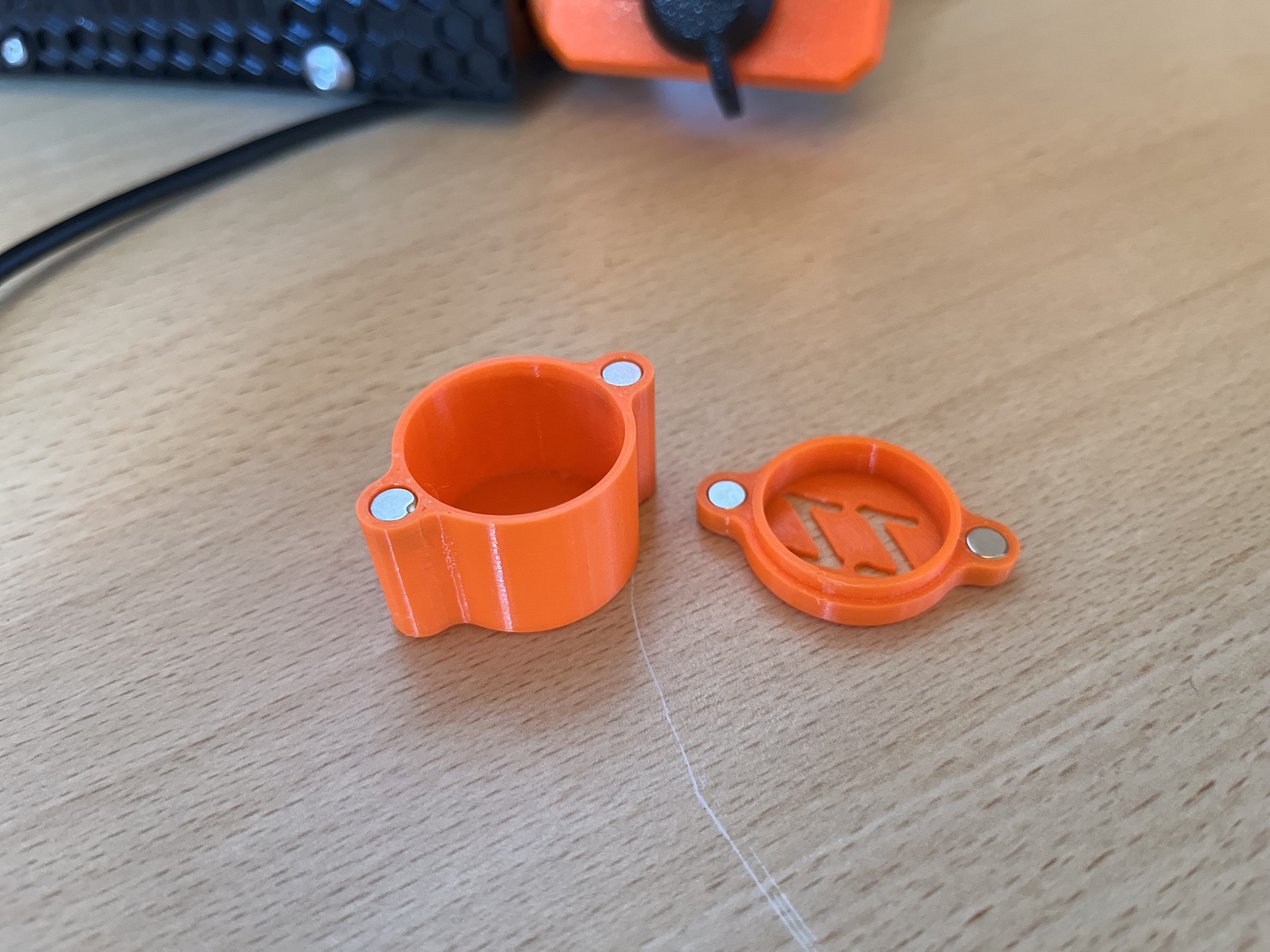 Miniatura 2 do modelo 3D EarPlug small Box