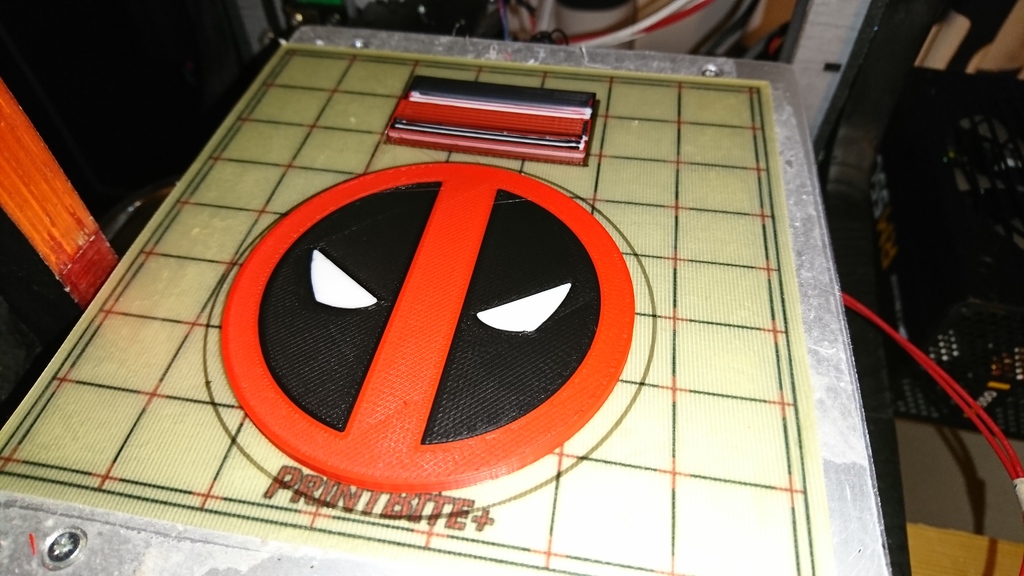 Miniatura 5 do modelo 3D Deadpool logo multicolor